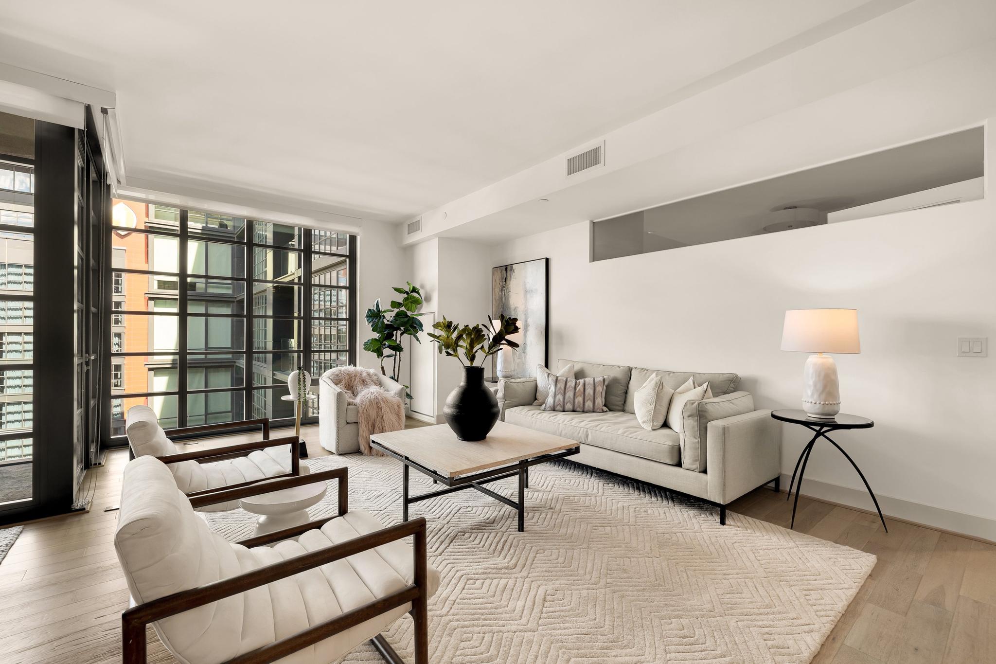 45 Sutton Square SW 906