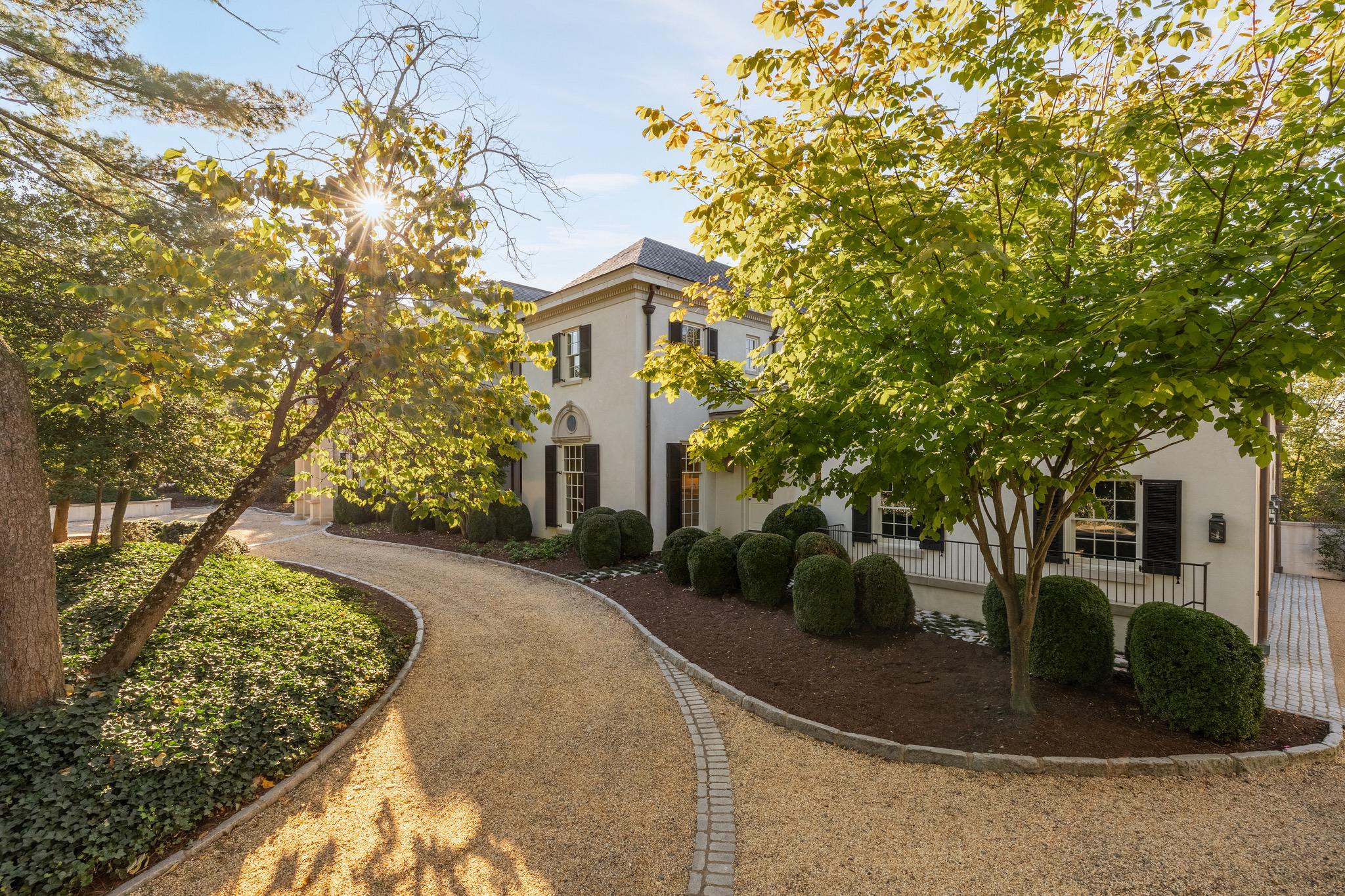 3030 Chain Bridge Road NW 
