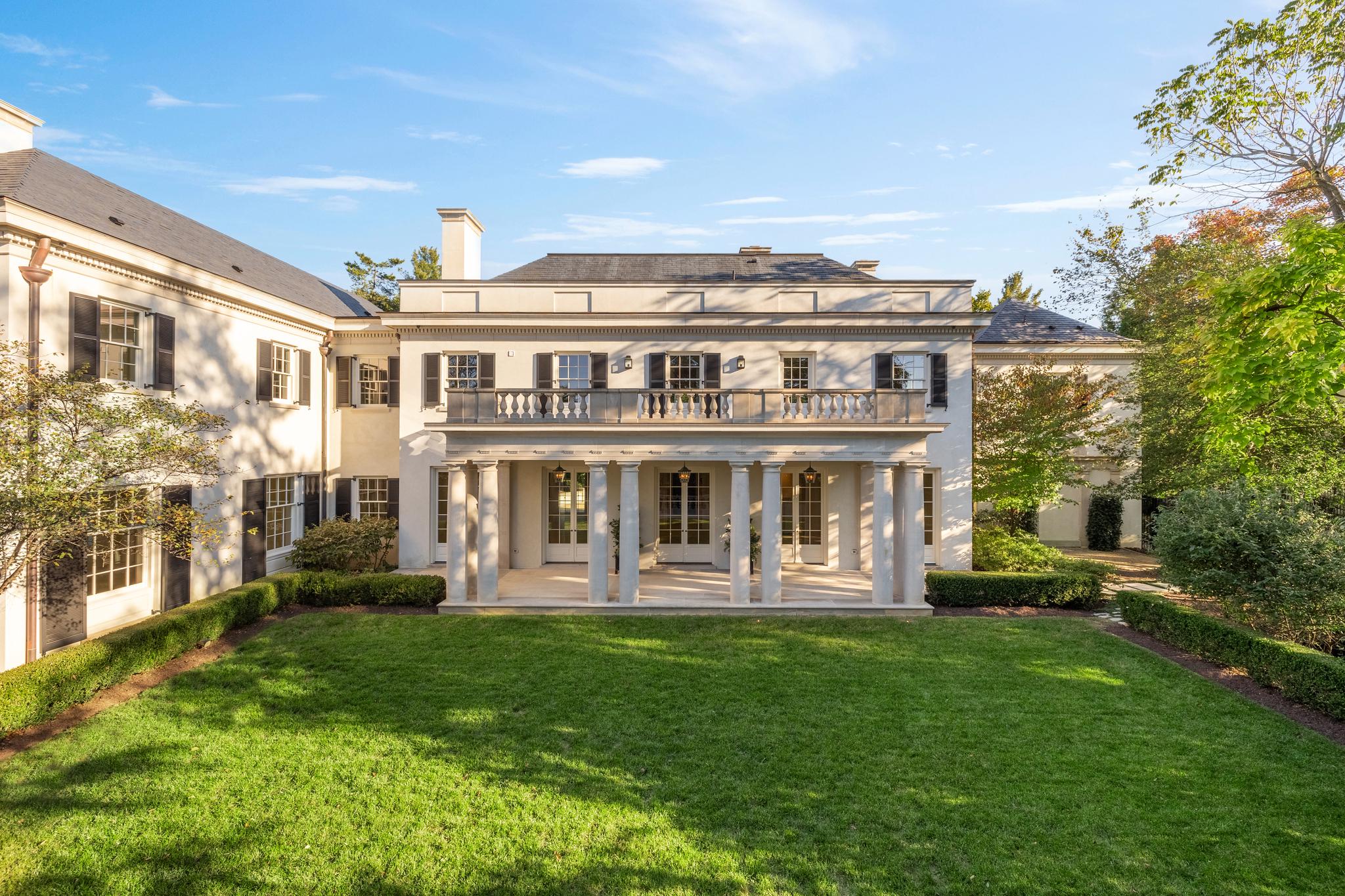 3030 Chain Bridge Road NW 