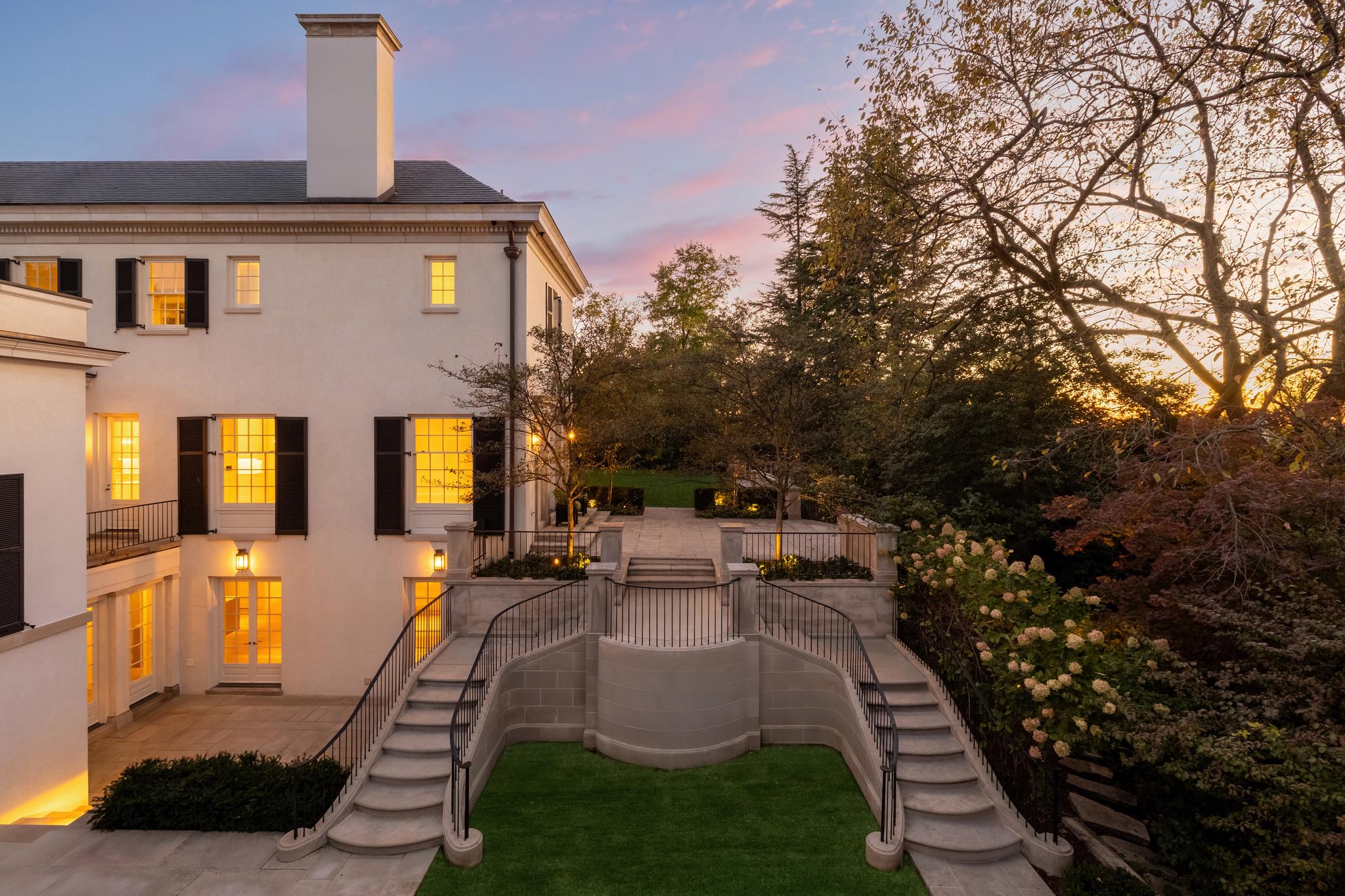 3030 Chain Bridge Road NW 