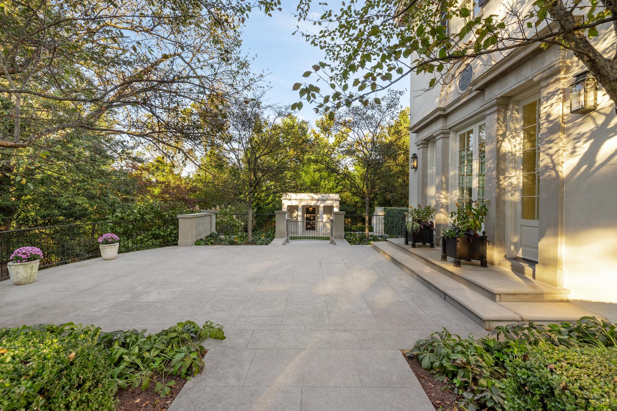 3030 Chain Bridge Road NW 