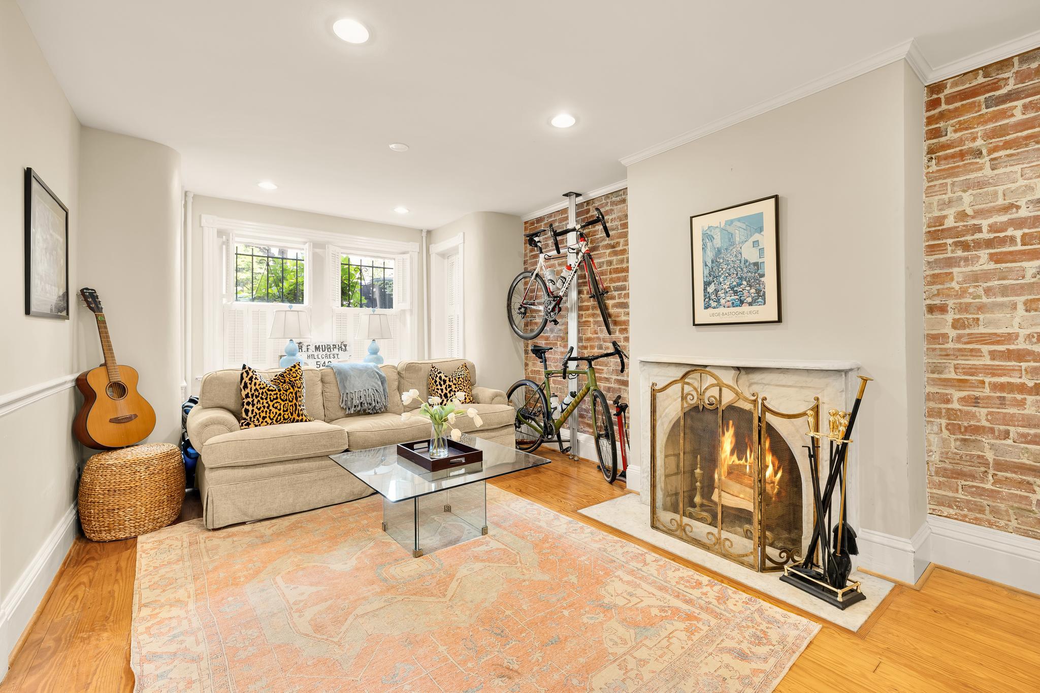 107 5th Street SE 