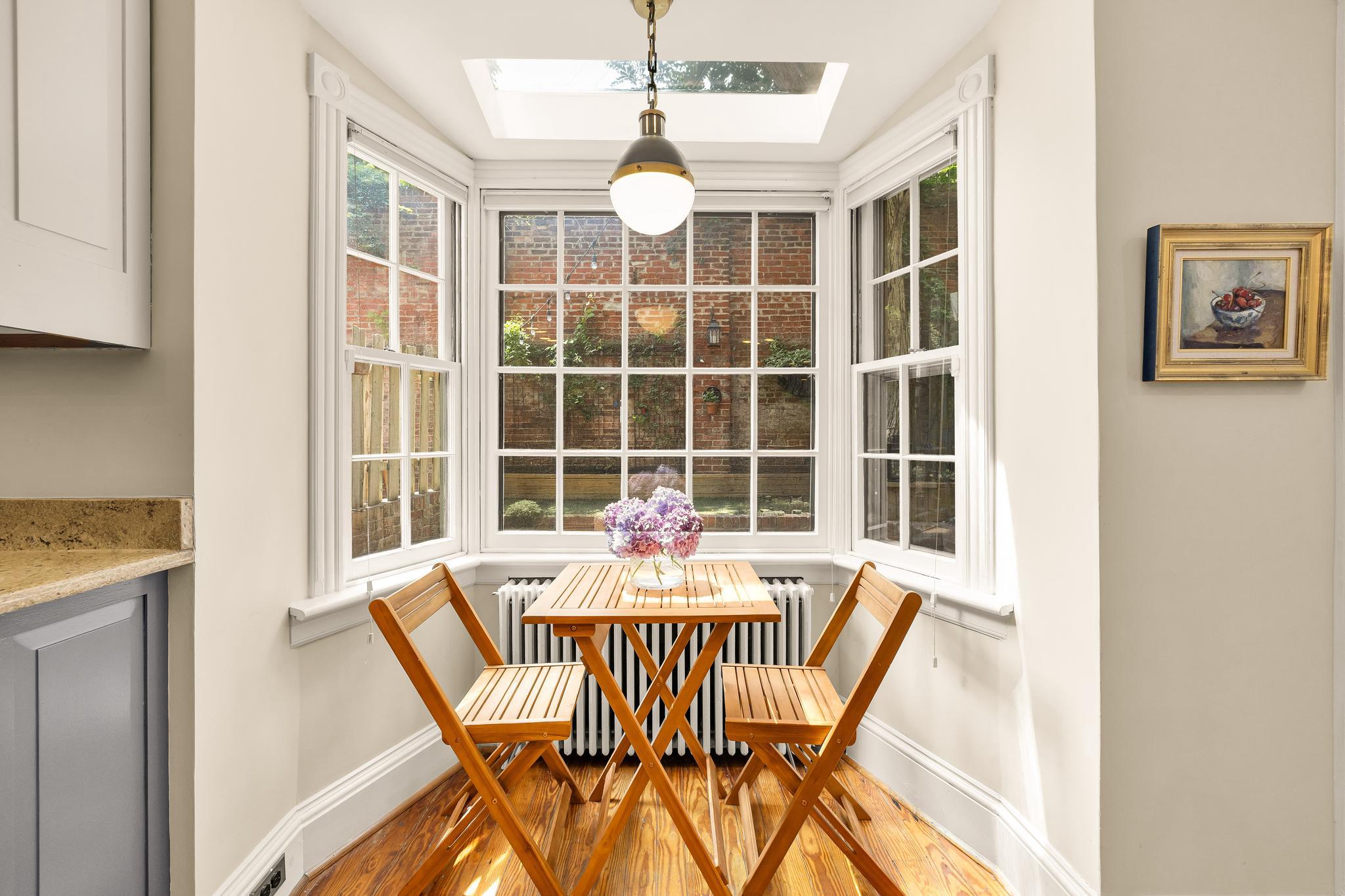 107 5th Street SE 