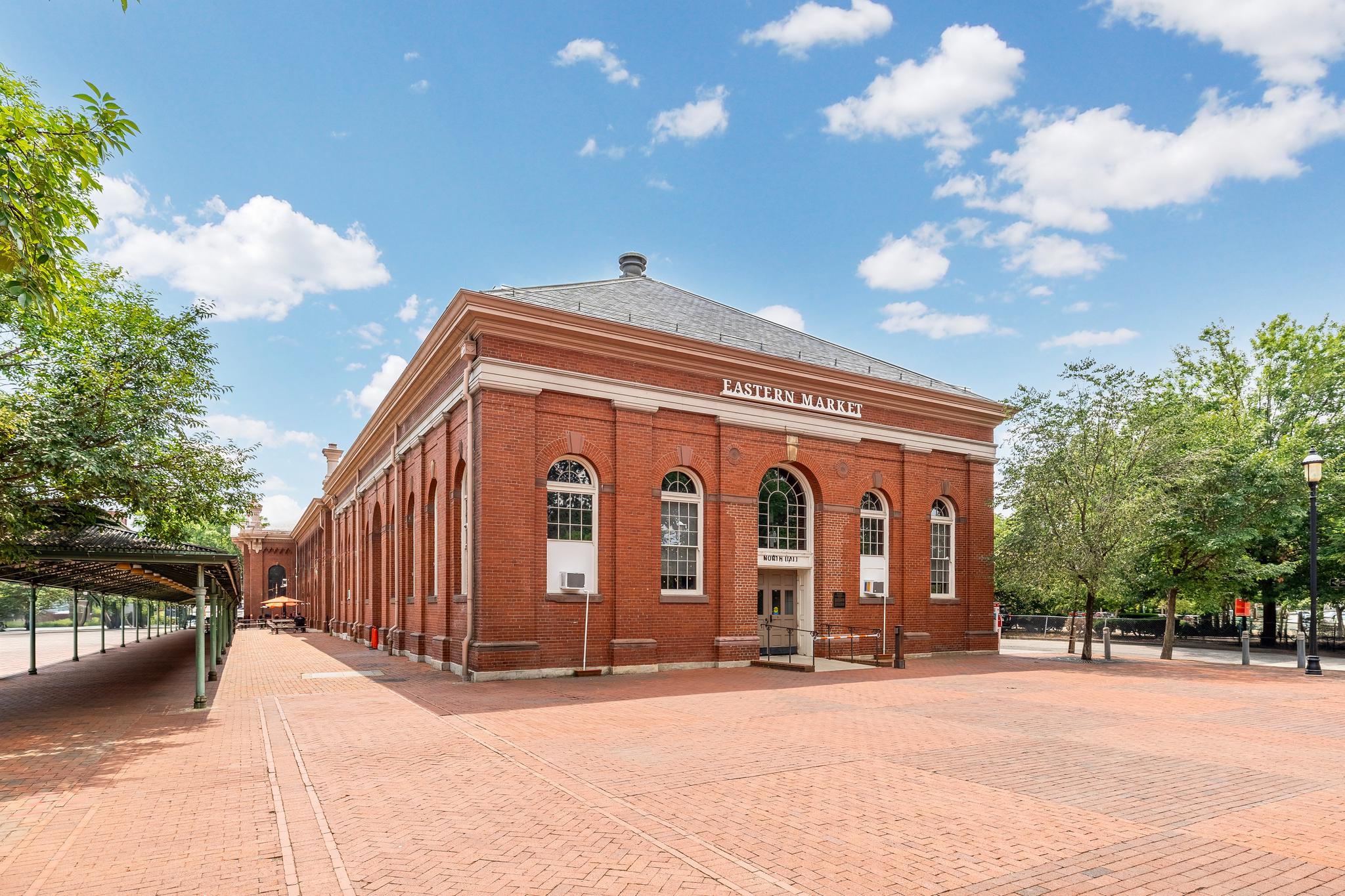 811 East Capitol Street SE 