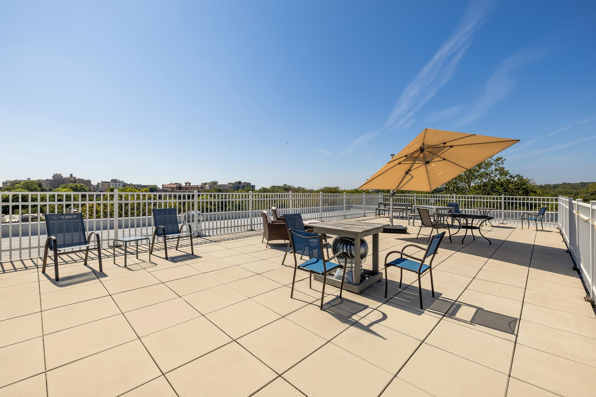 2456 20th Street NW Unit# 403