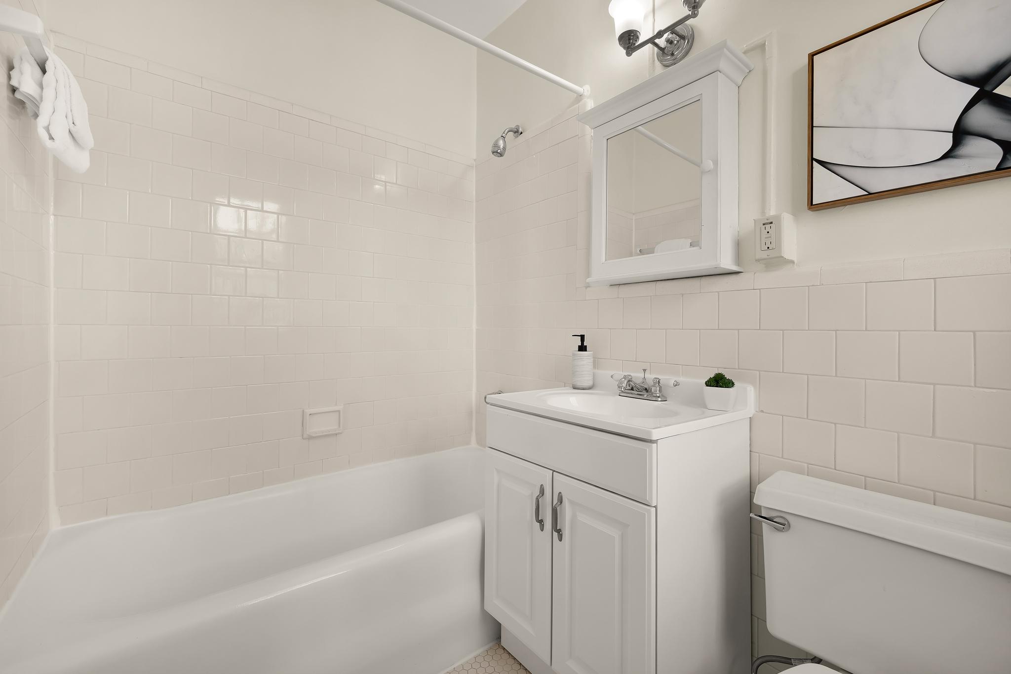 2456 20th Street NW Unit# 403