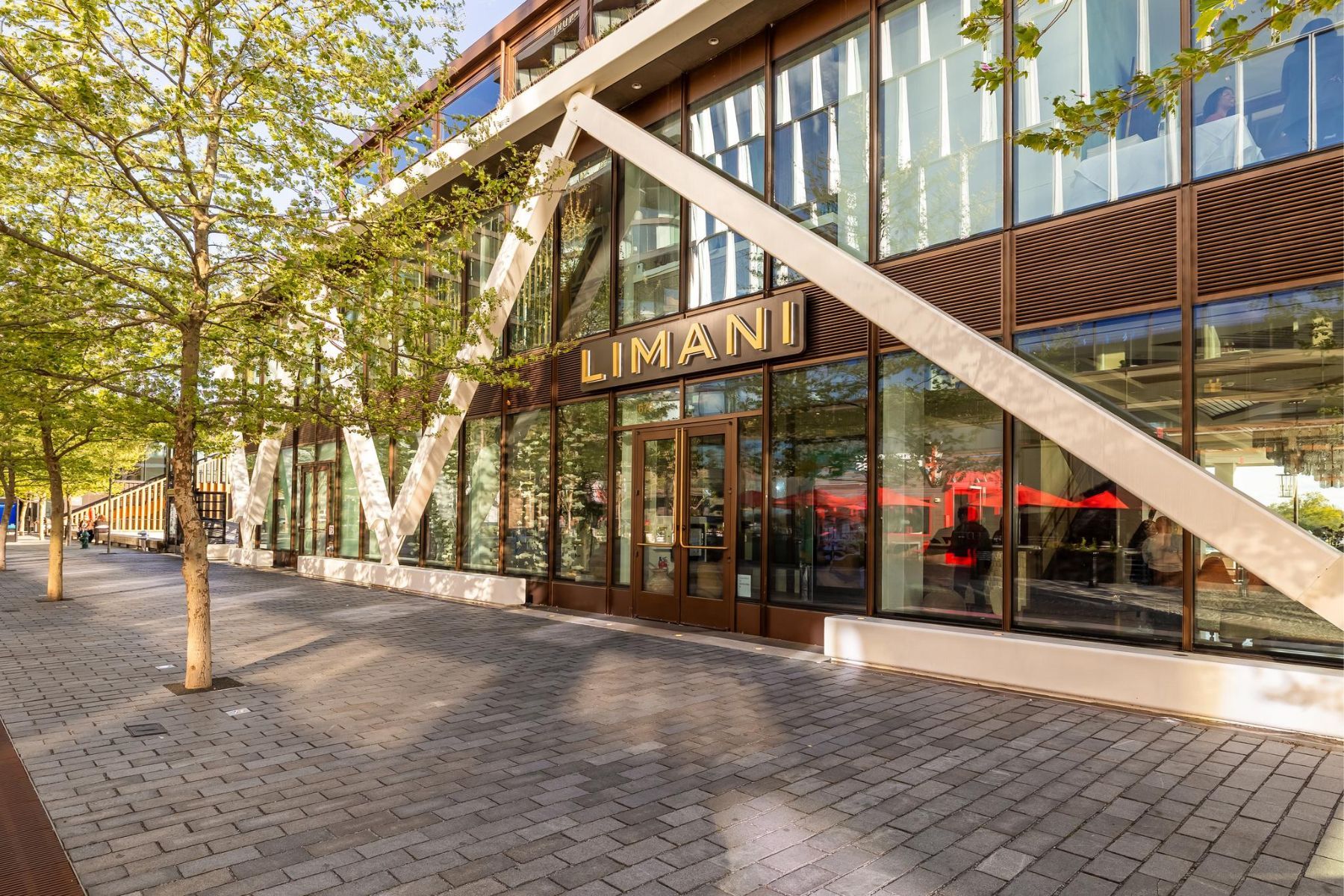 45 Sutton Square SW Unit# 306
