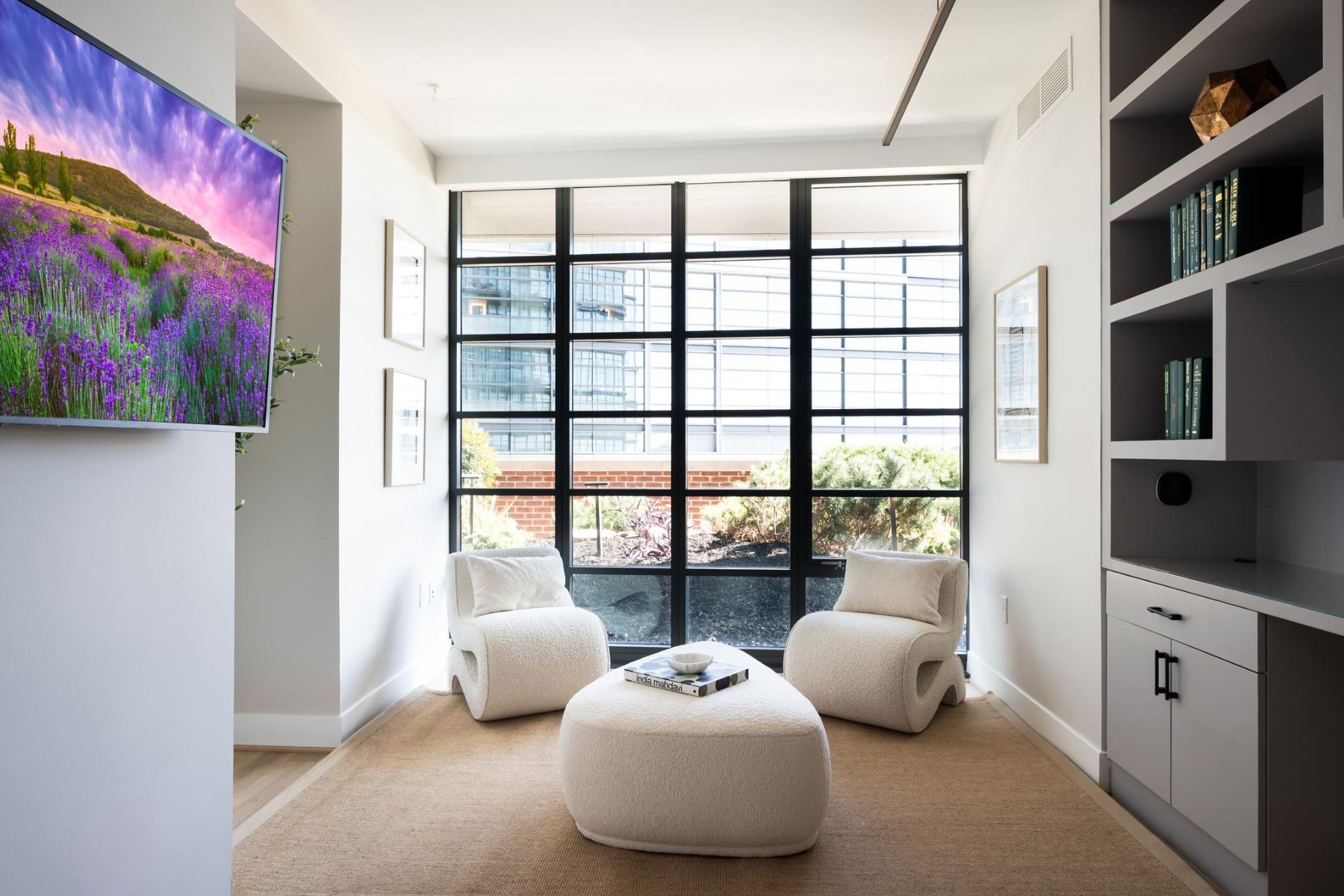 45 Sutton Square SW Unit# 306