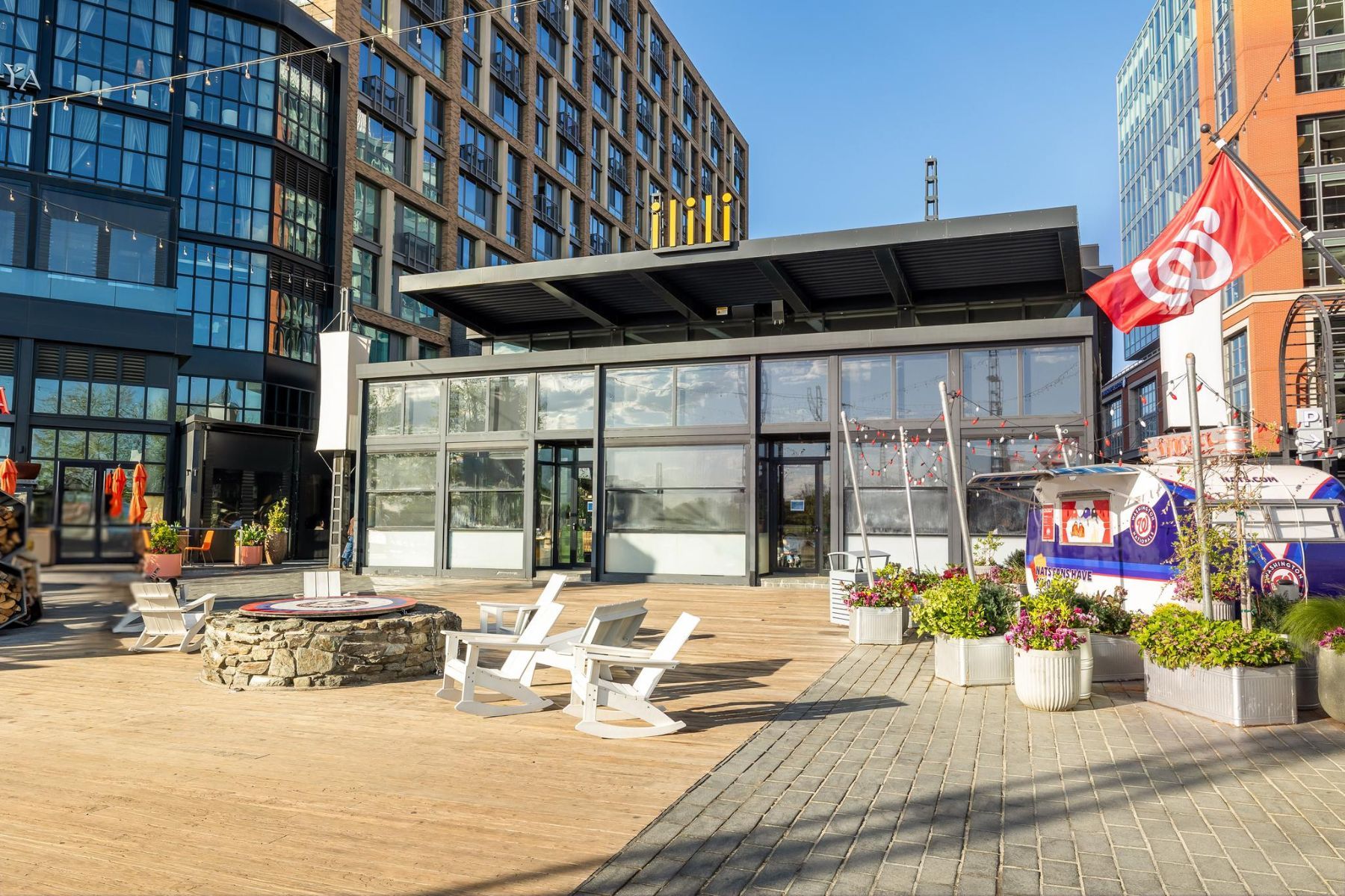 45 Sutton Square SW Unit# 306