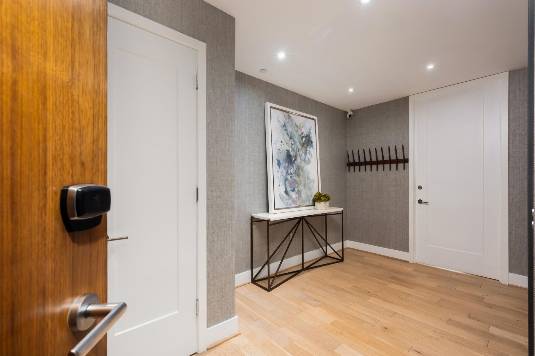 45 Sutton Square SW Unit# 306