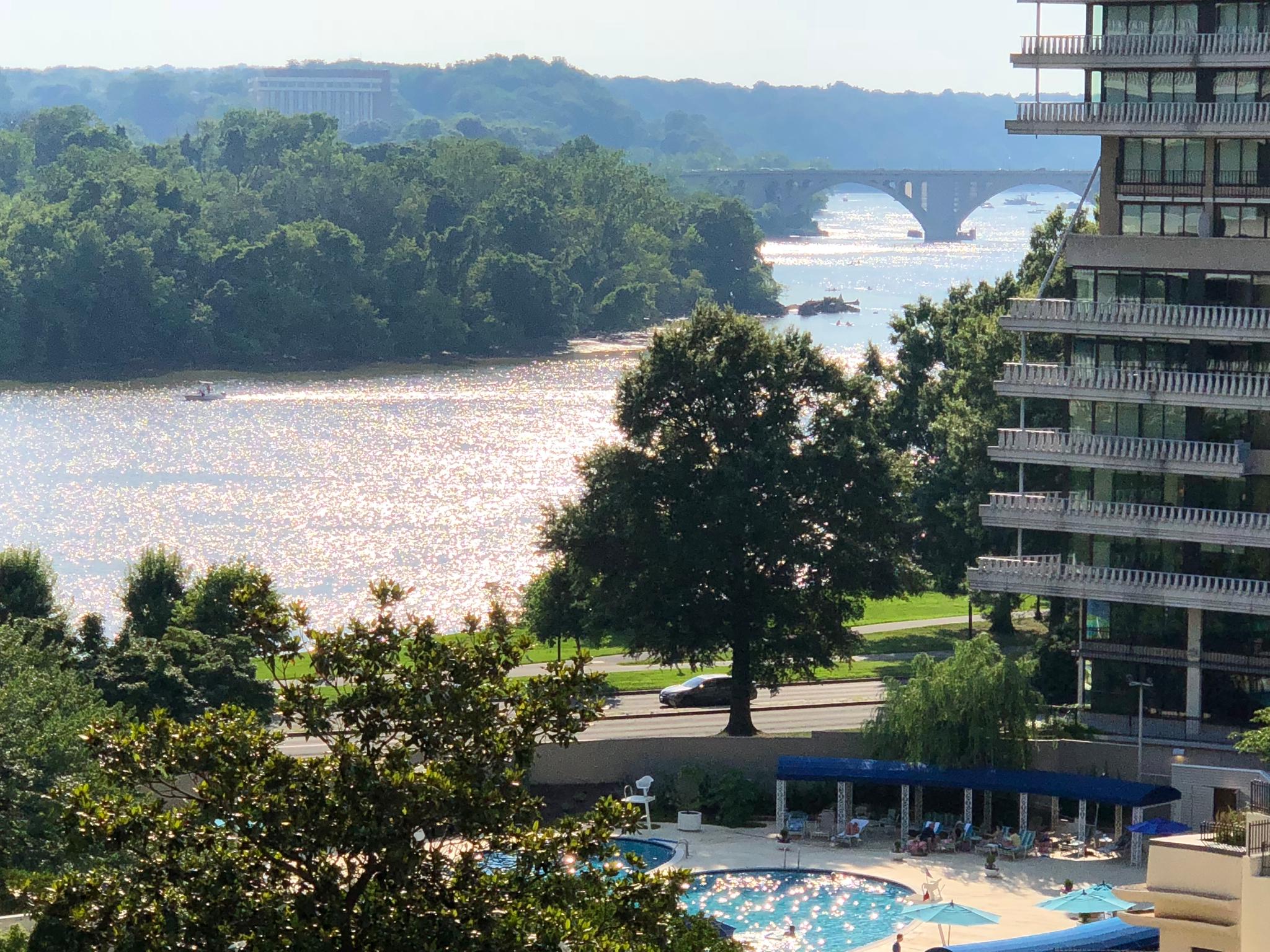 2500 Virginia Ave NW Unit# 714