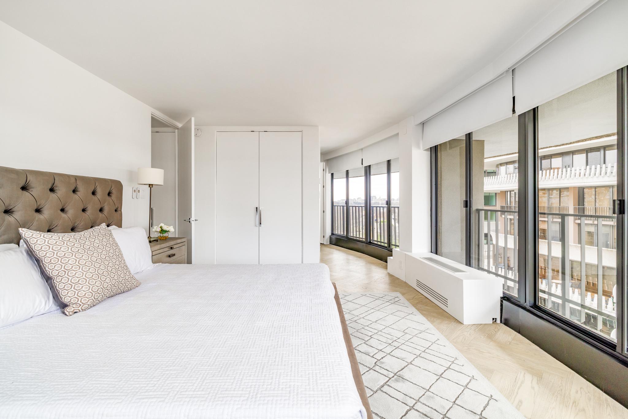 2500 Virginia Ave NW Unit# 714