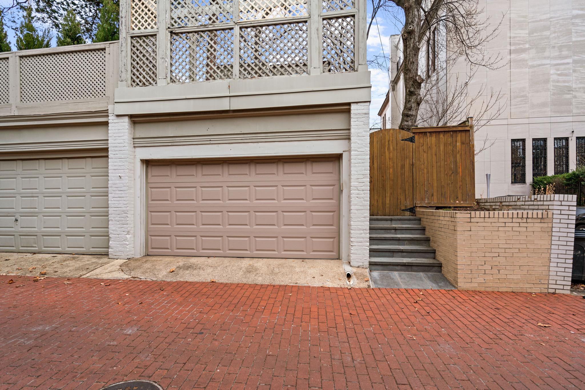 1806 24th Street NW