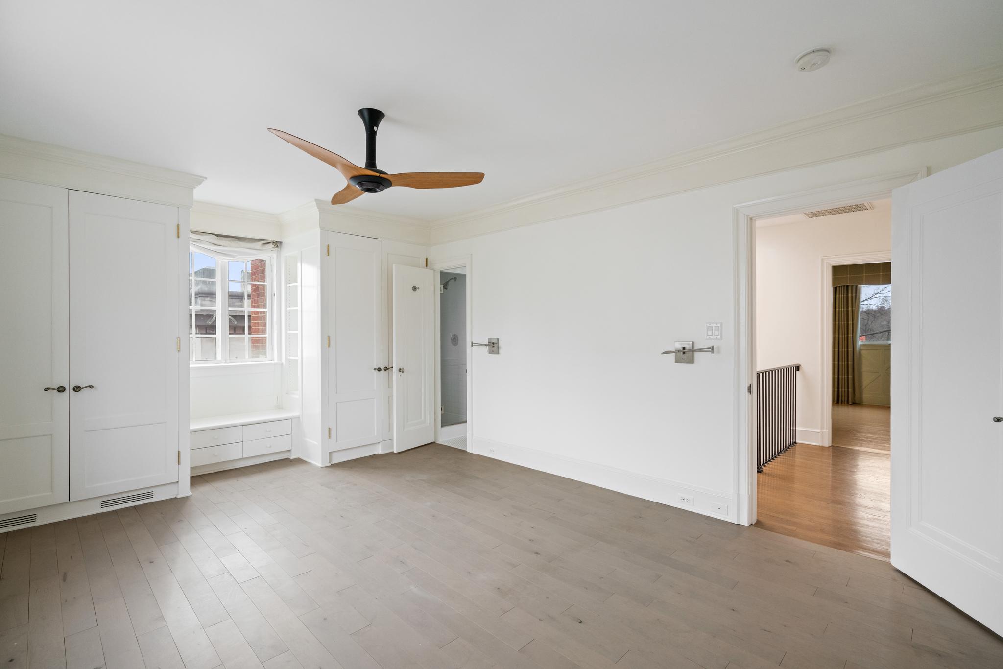 1806 24th Street NW