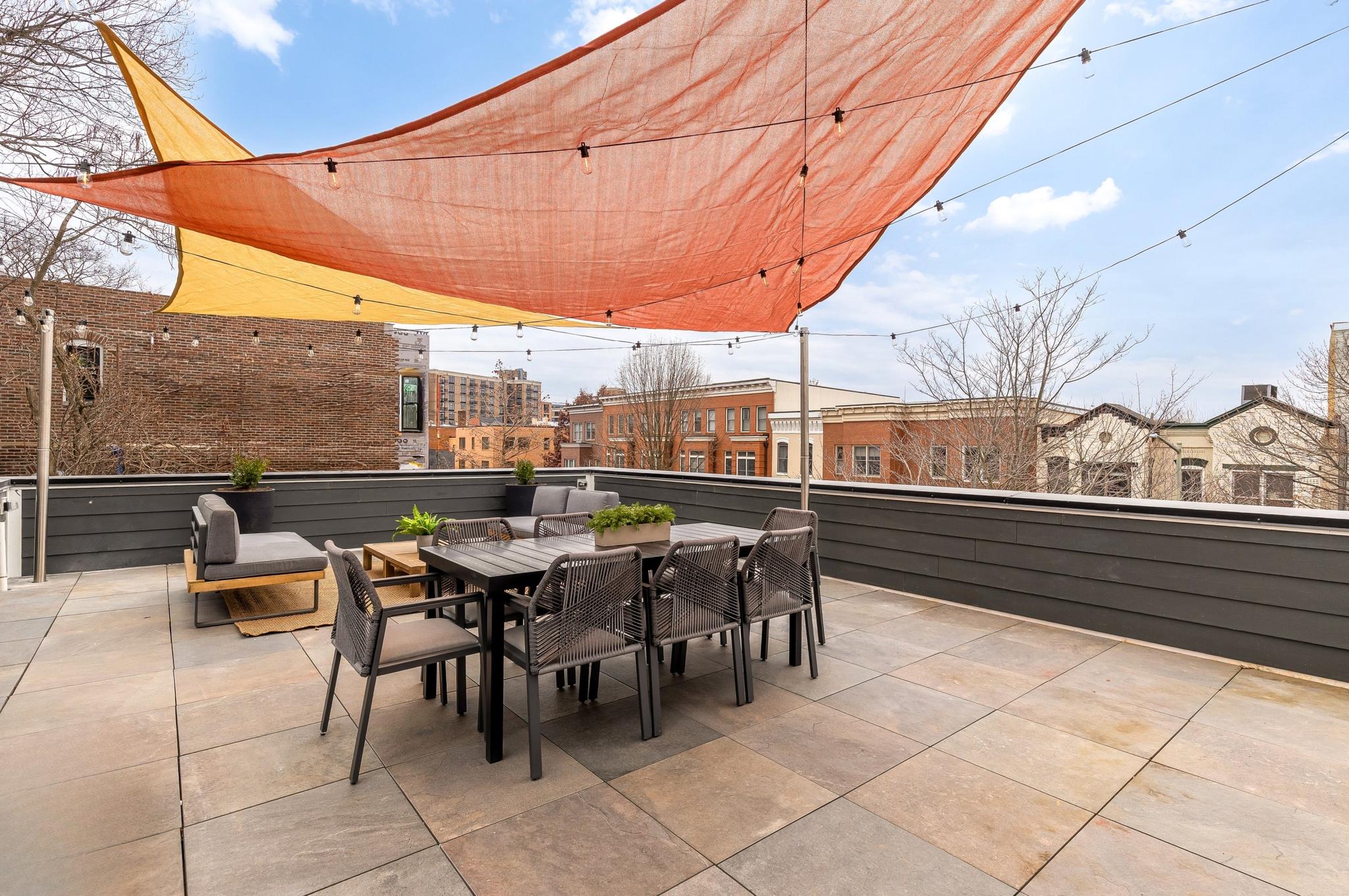 1249 4th Street NW