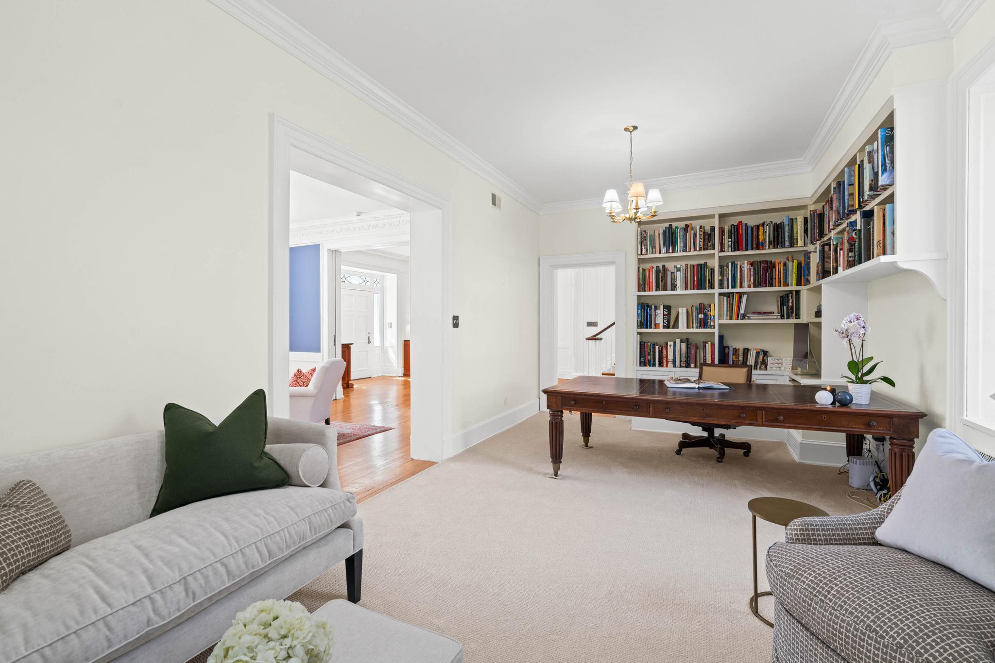 2325 Porter Street NW 