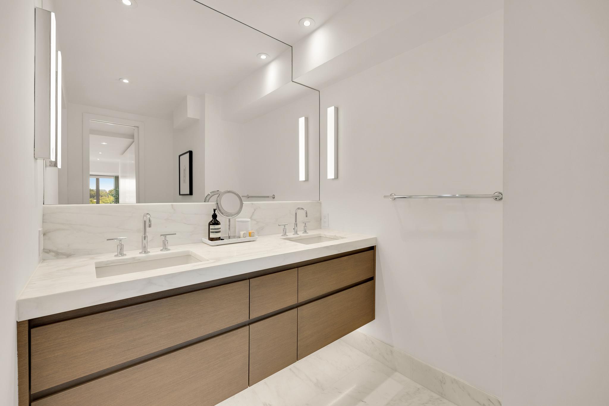 2501 M Street NW Unit# 704