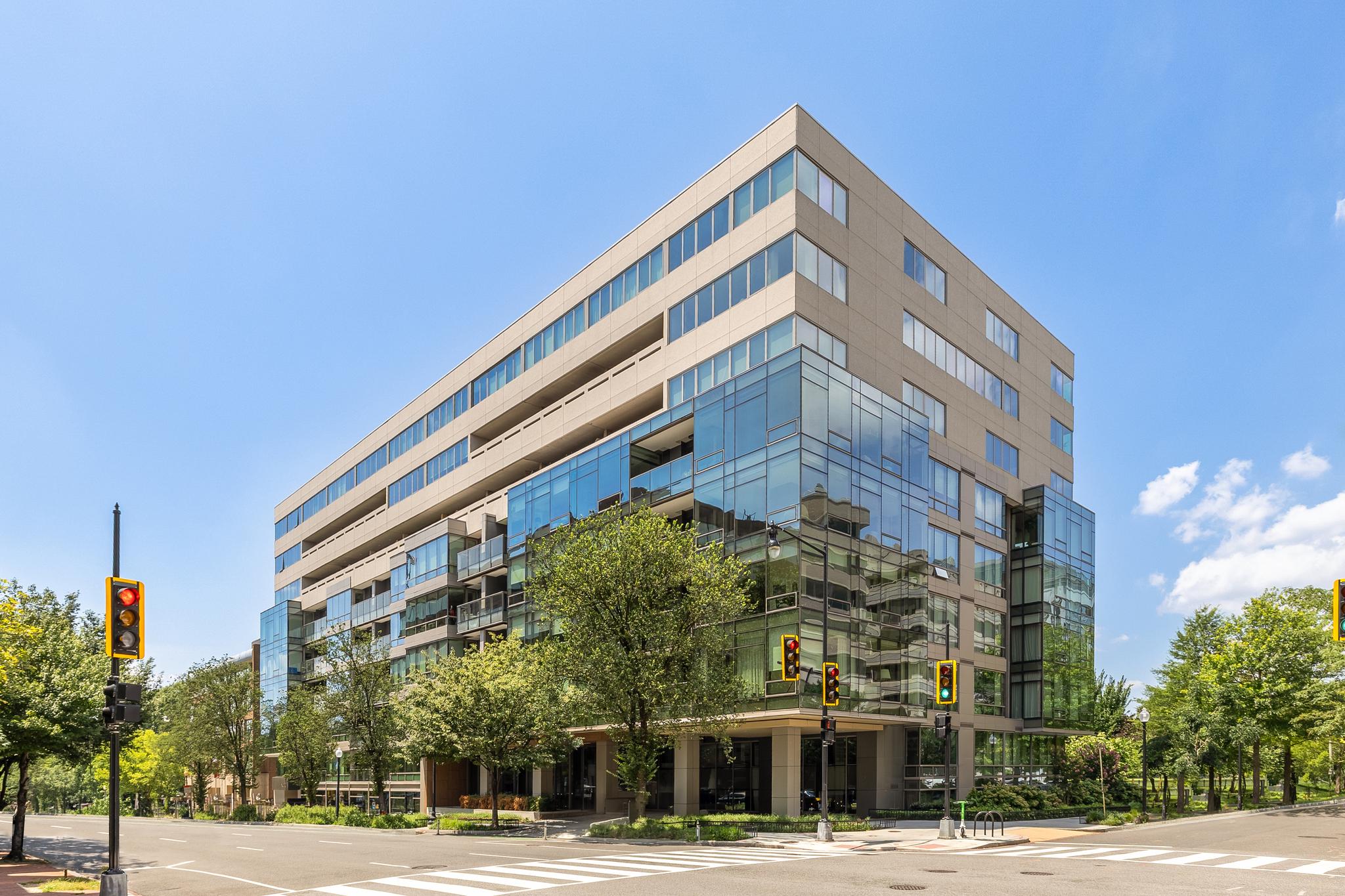 2501 M Street NW Unit# 704