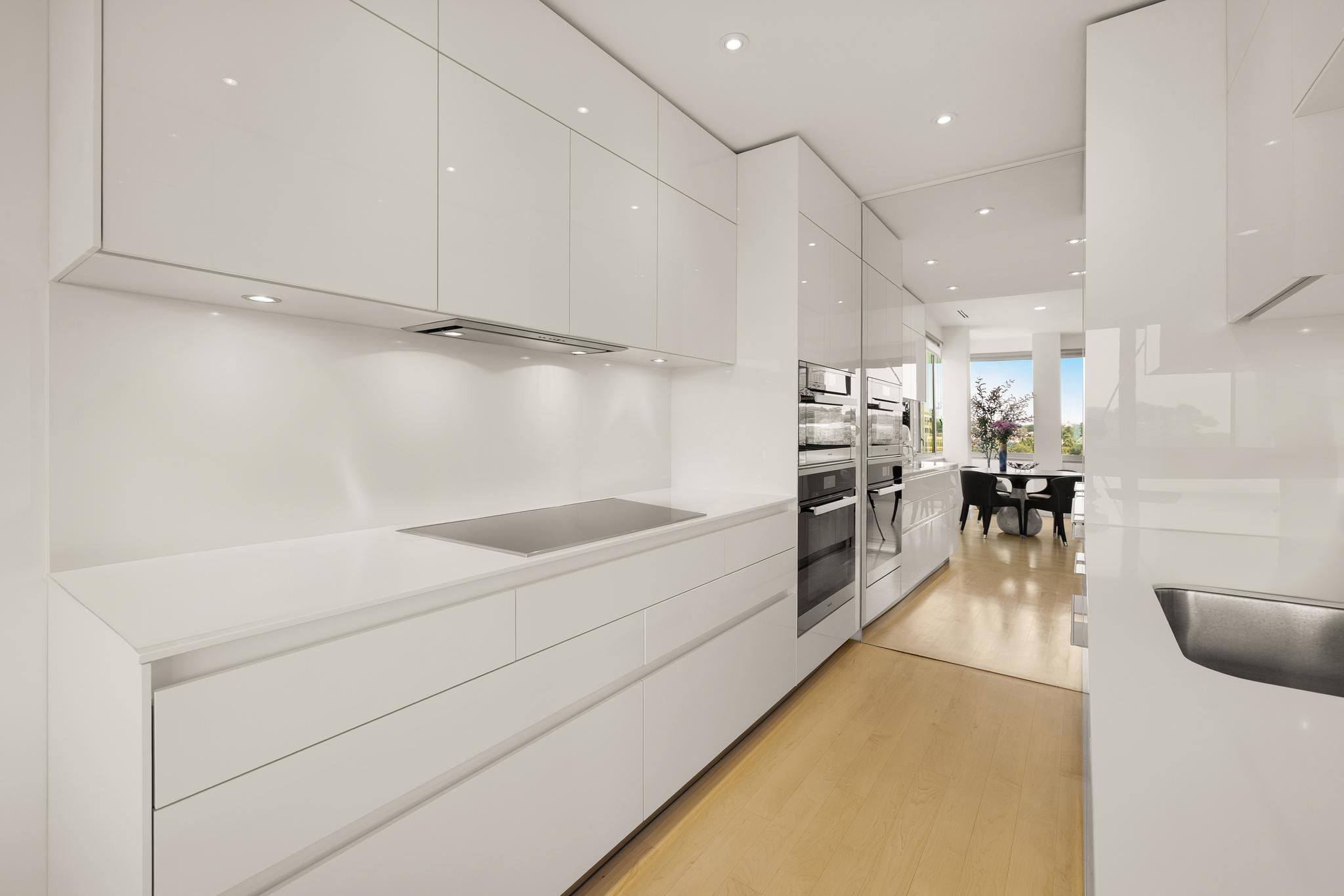 2501 M Street NW Unit# 704