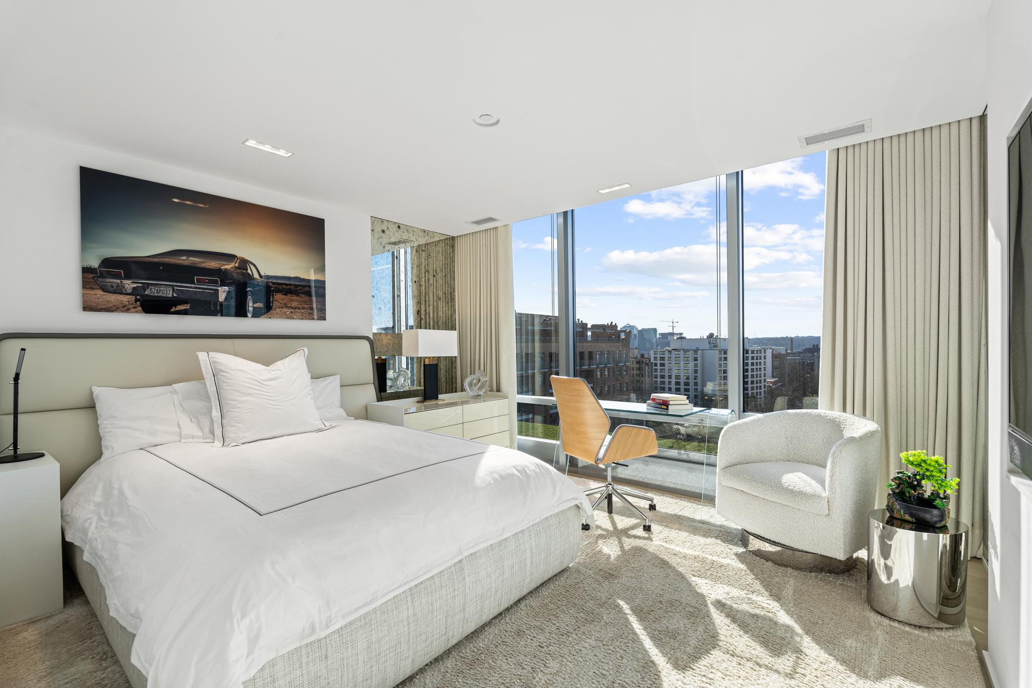 1111 24th Street NW Unit# 93