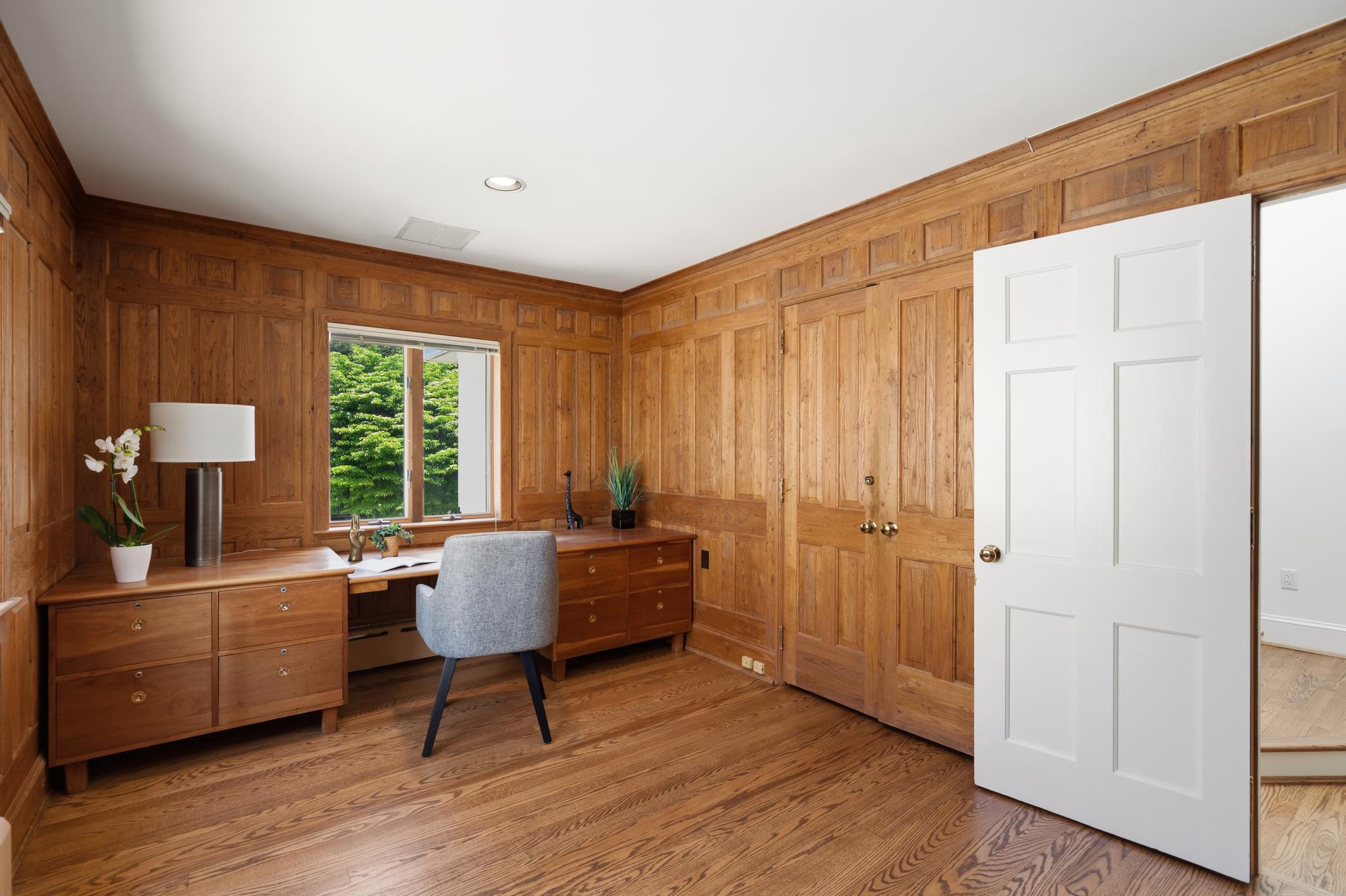 4505 Klingle Street NW