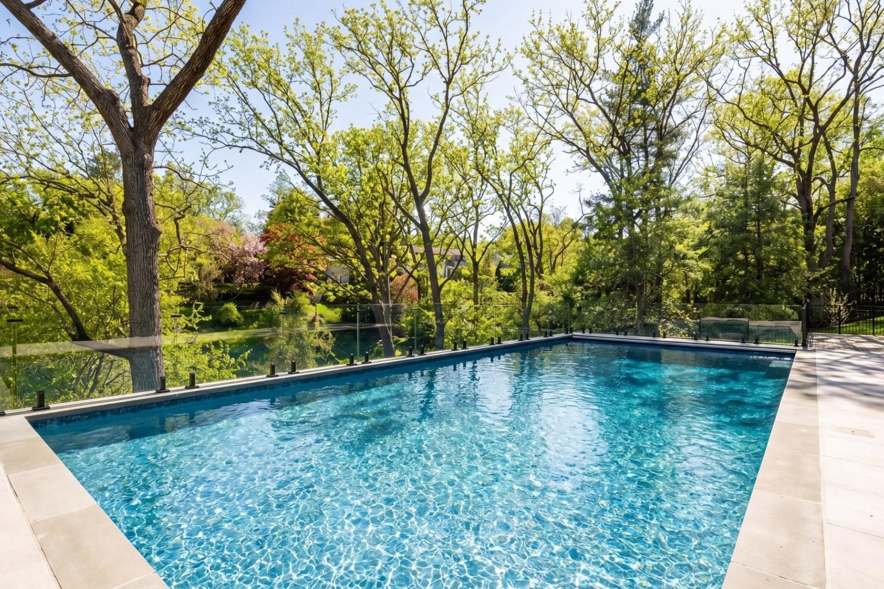 2676 Chain Bridge Road NW