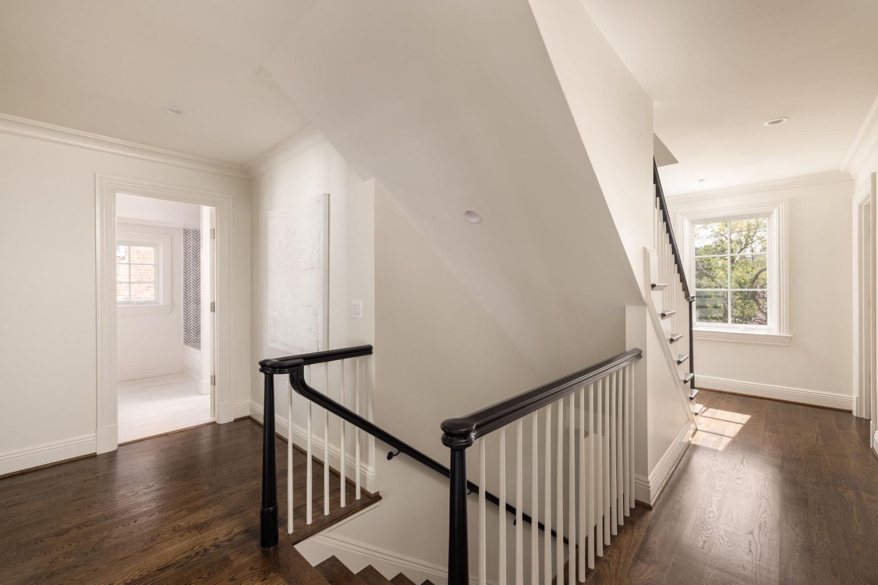 3539 Albemarle Street NW