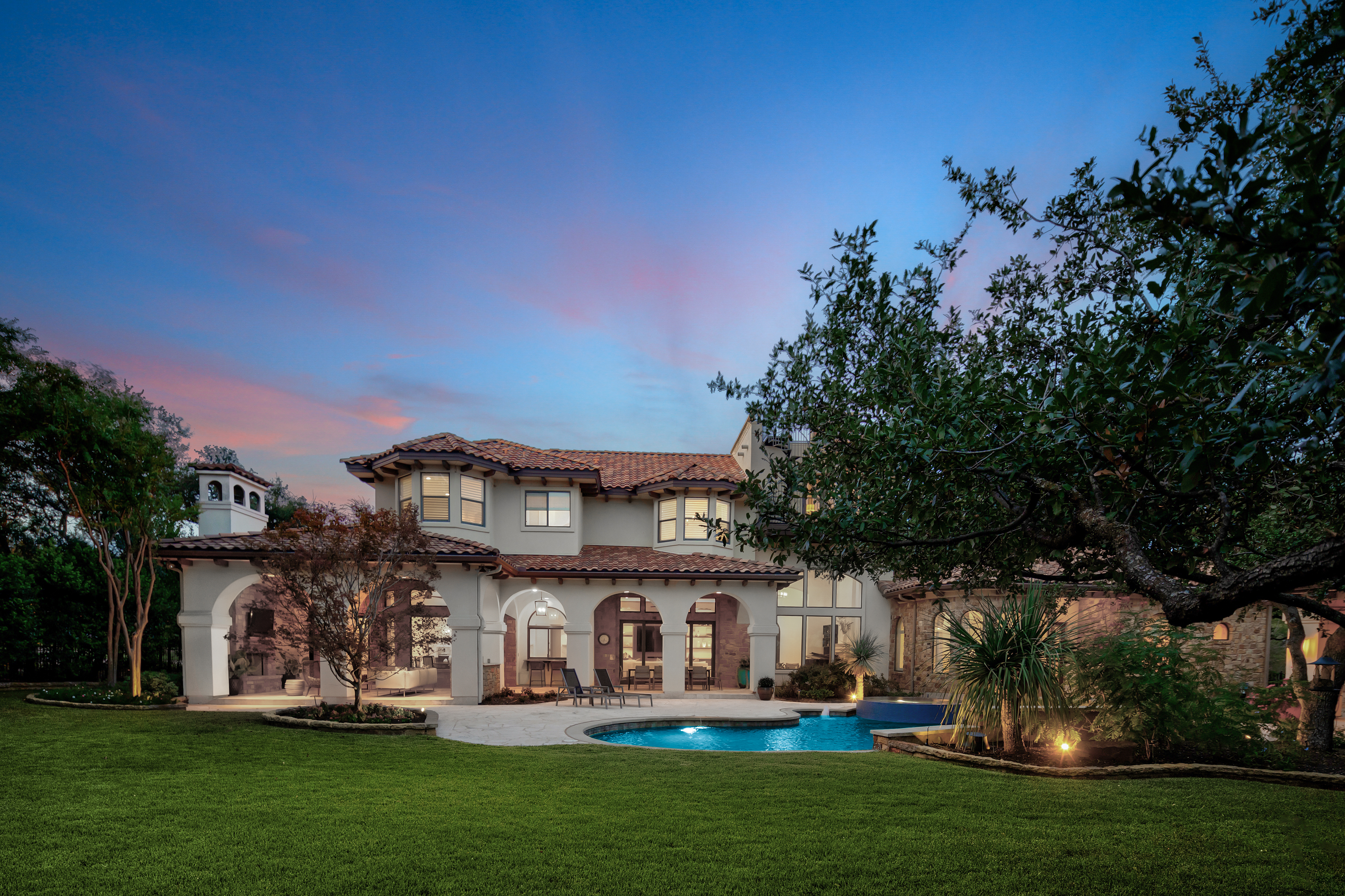 2911 Regents Park 
