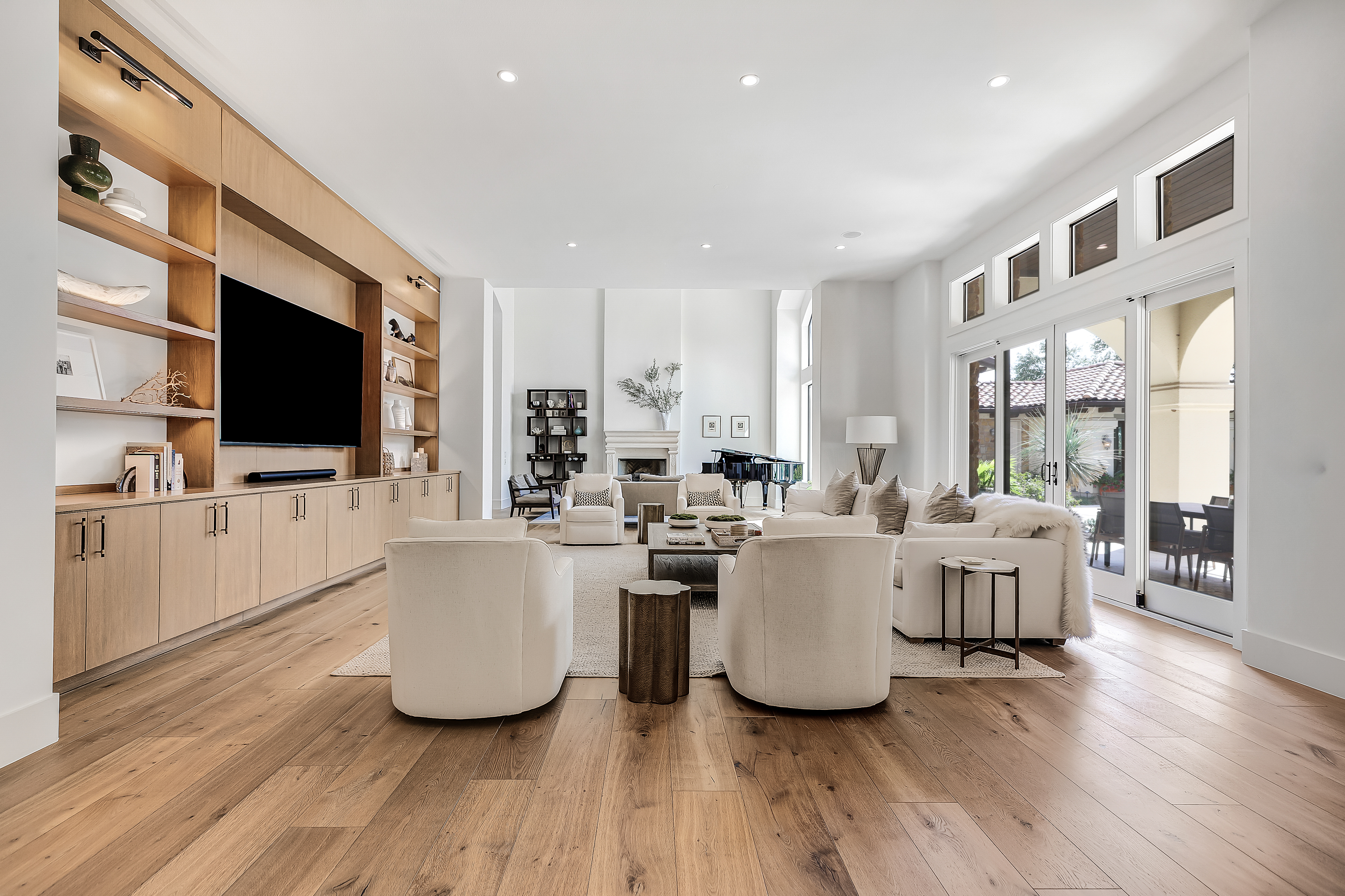 2911 Regents Park 