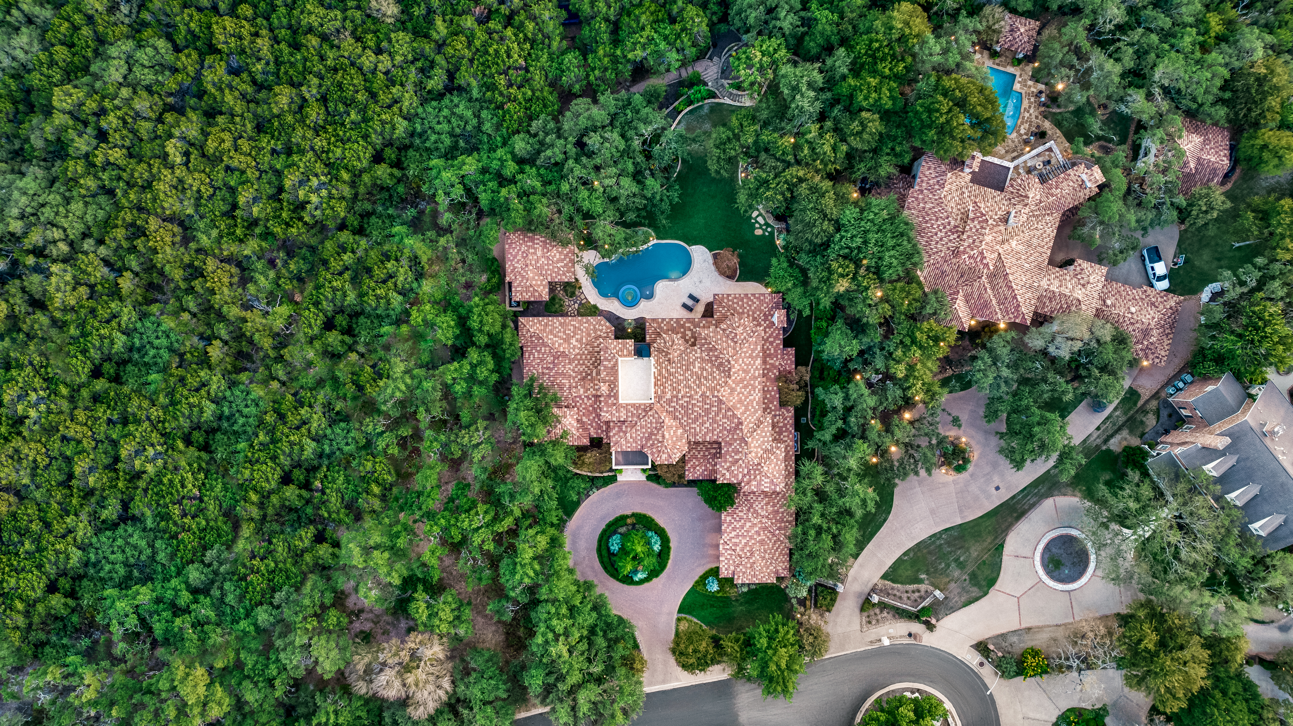 2911 Regents Park 
