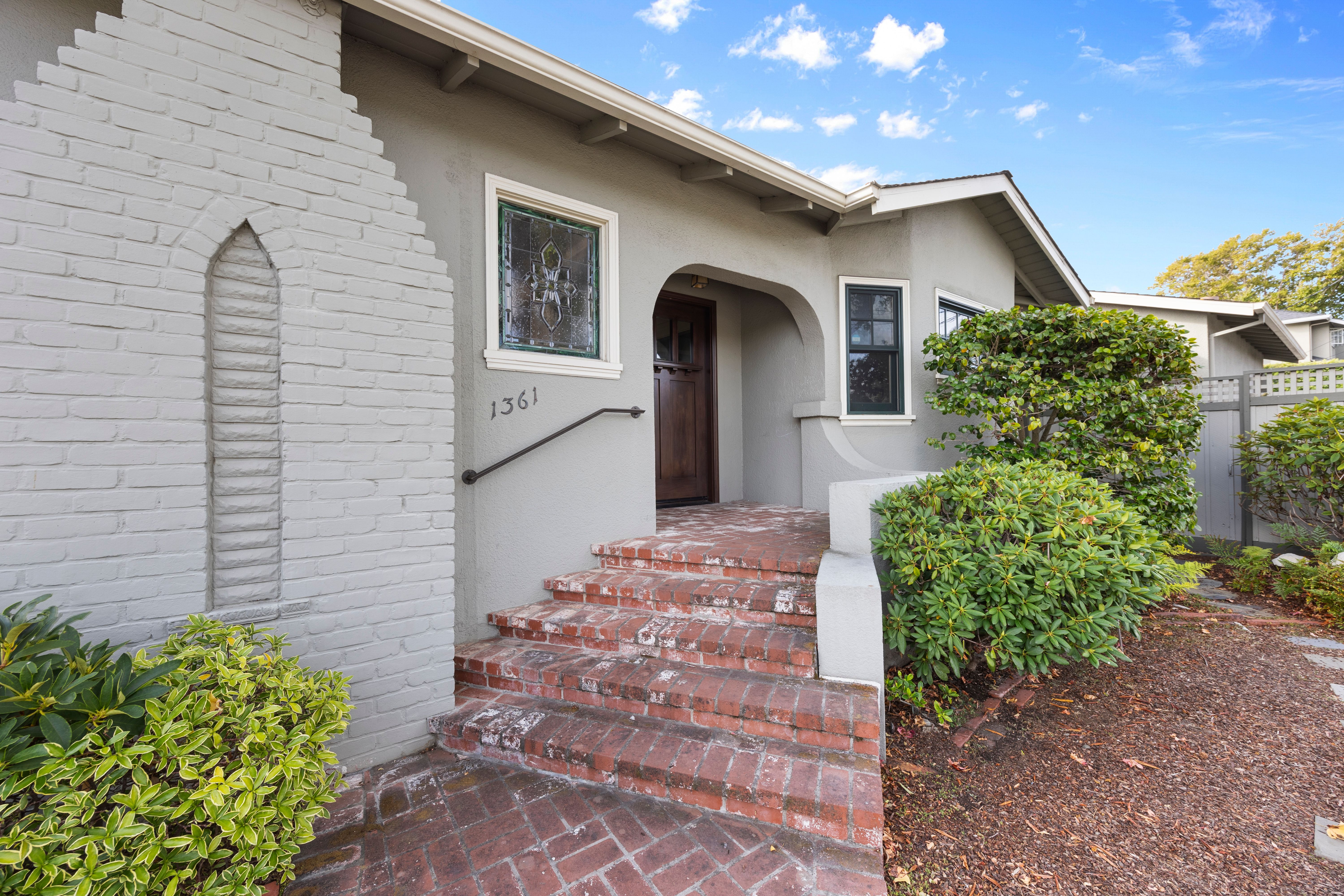 1361 Edgehill Drive 
