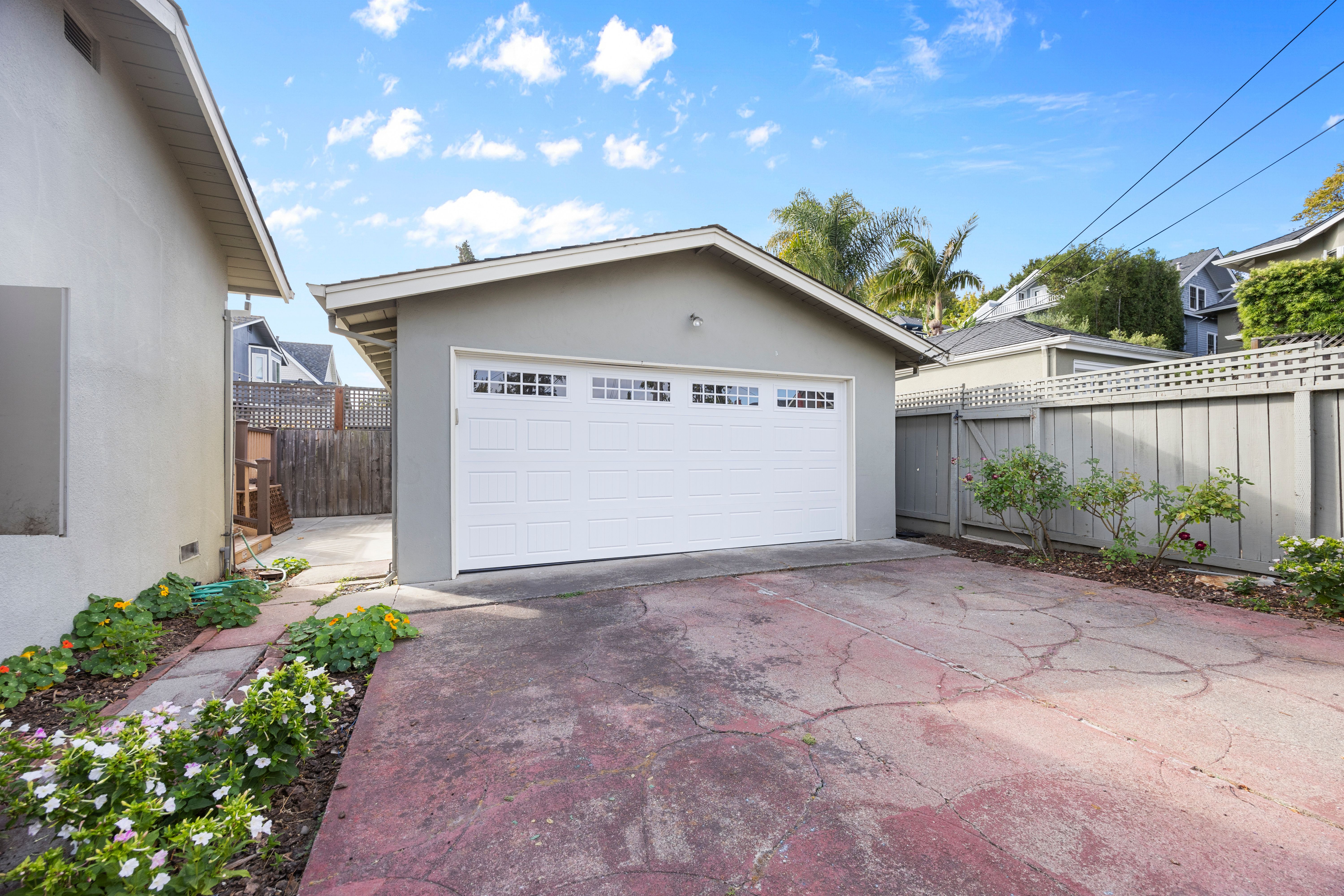 1361 Edgehill Drive 