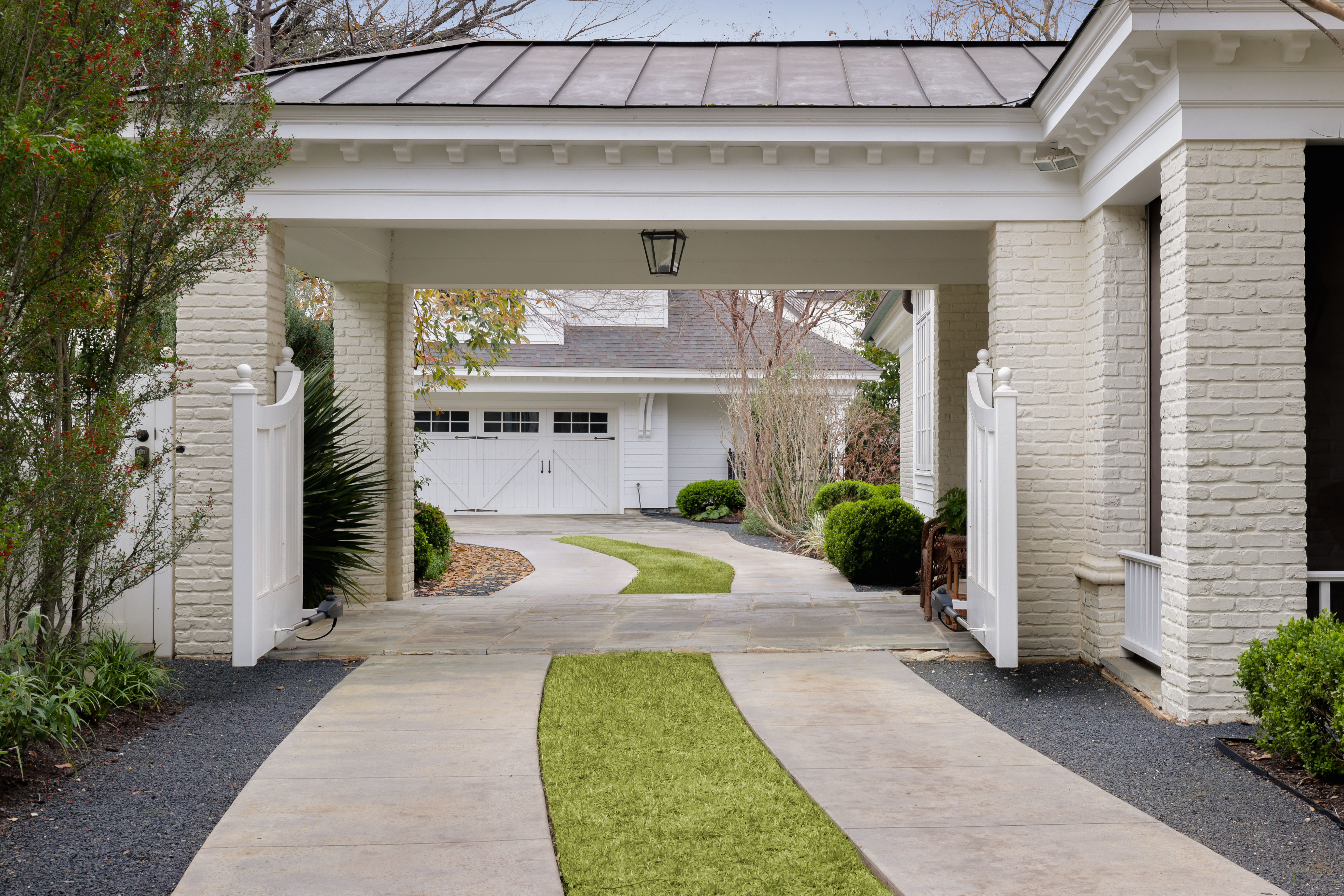 2512 Janice Drive 