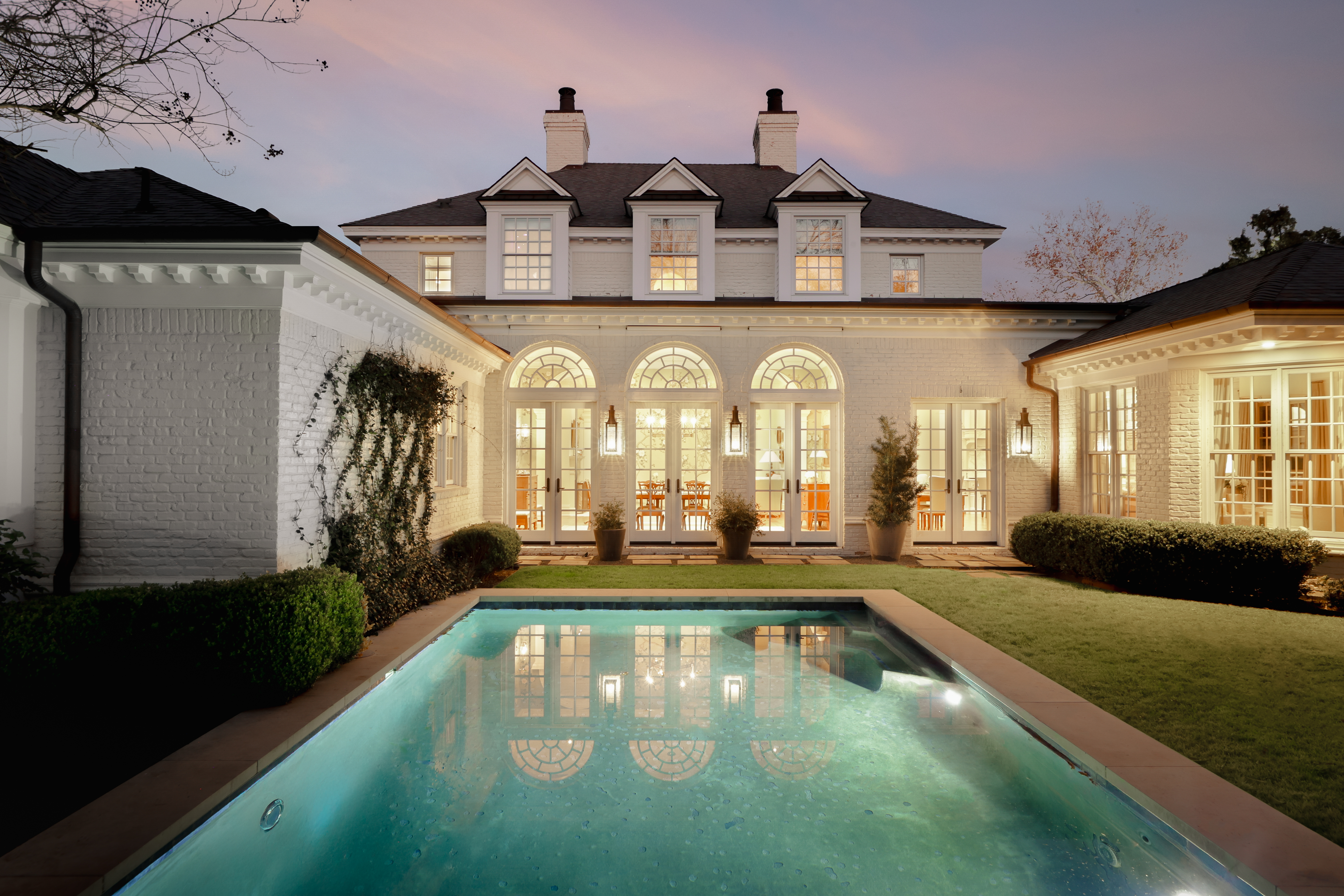 2512 Janice Drive 