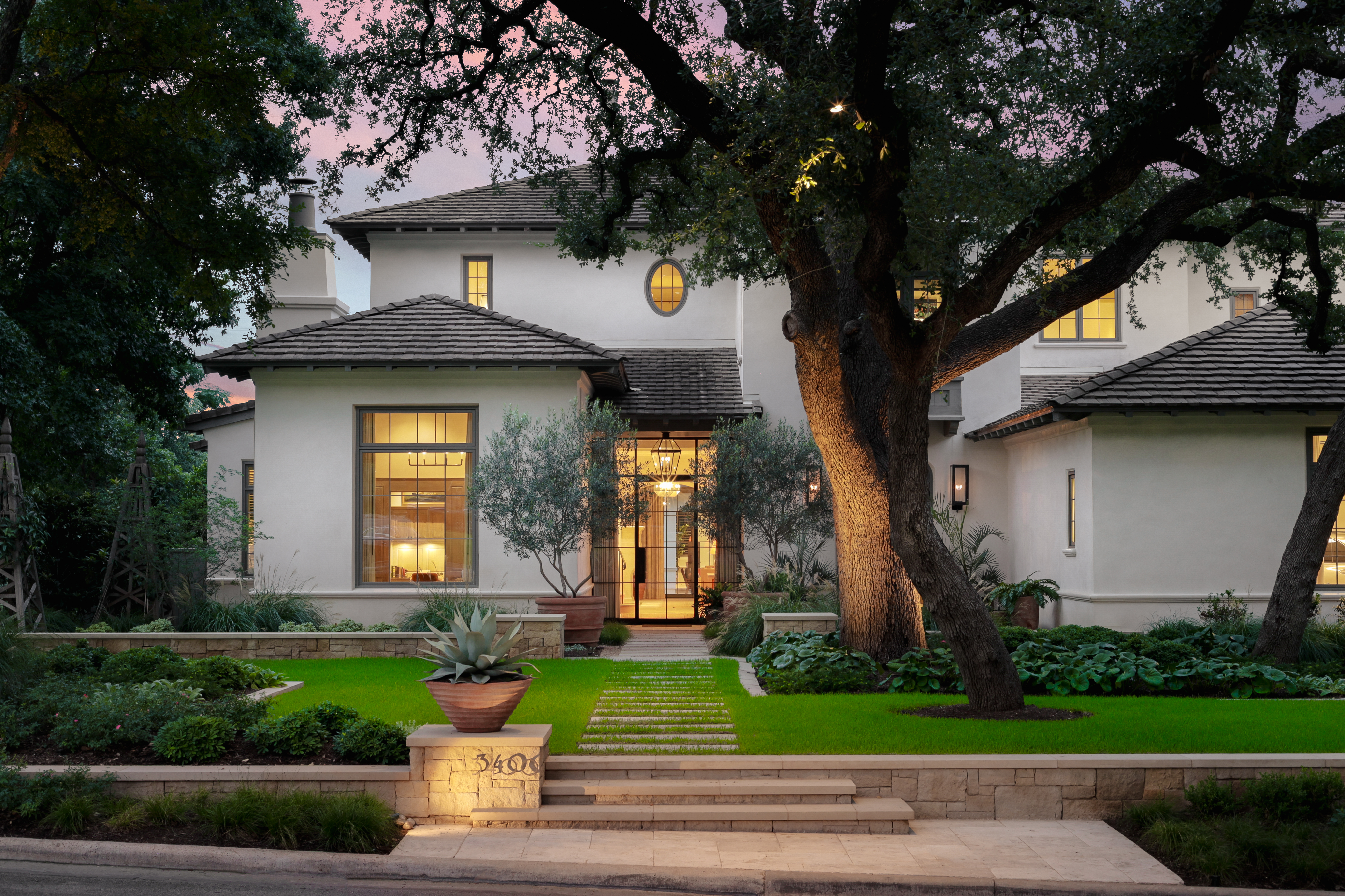 3400 Foothill Terrace 