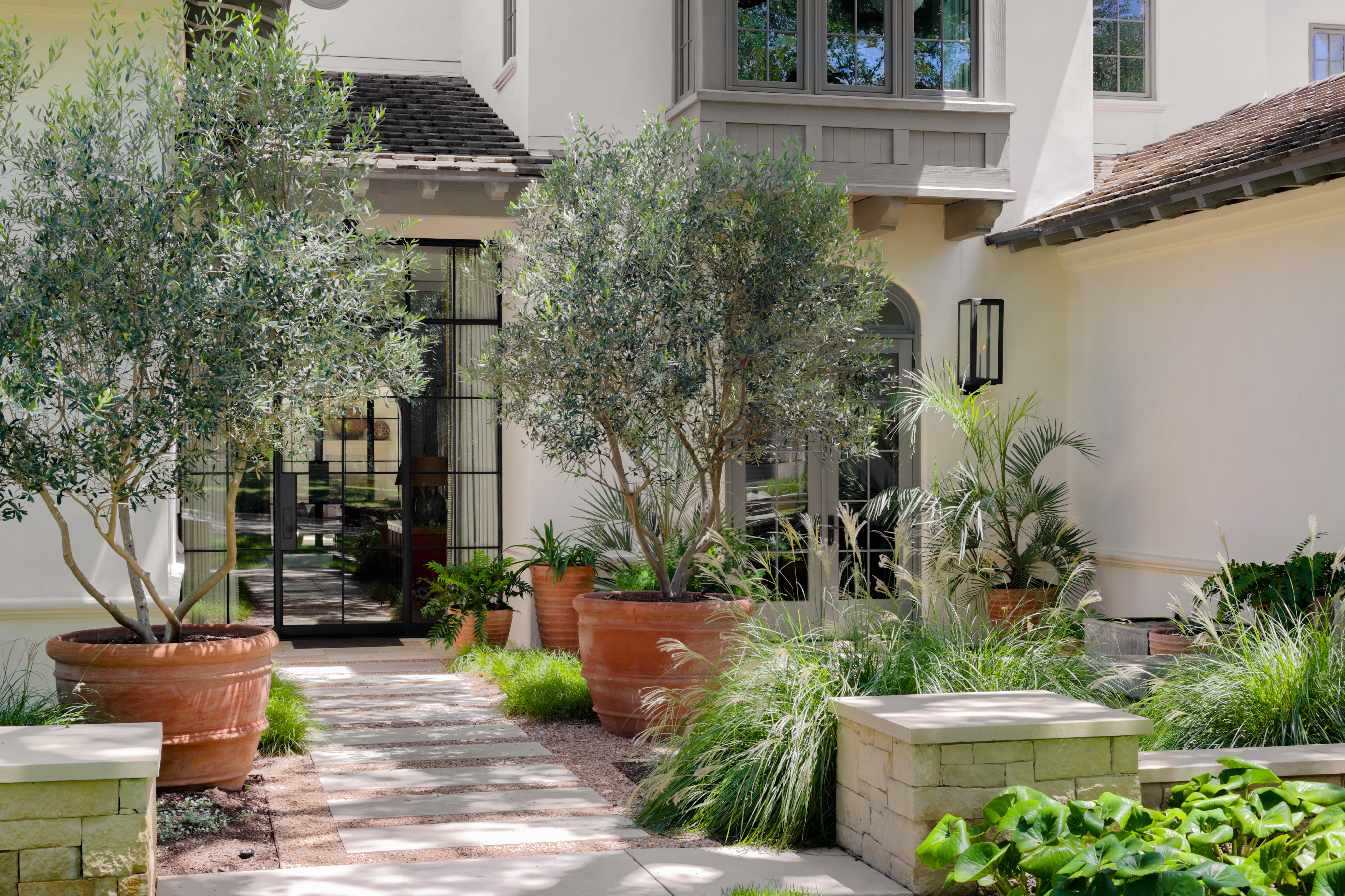 3400 Foothill Terrace 