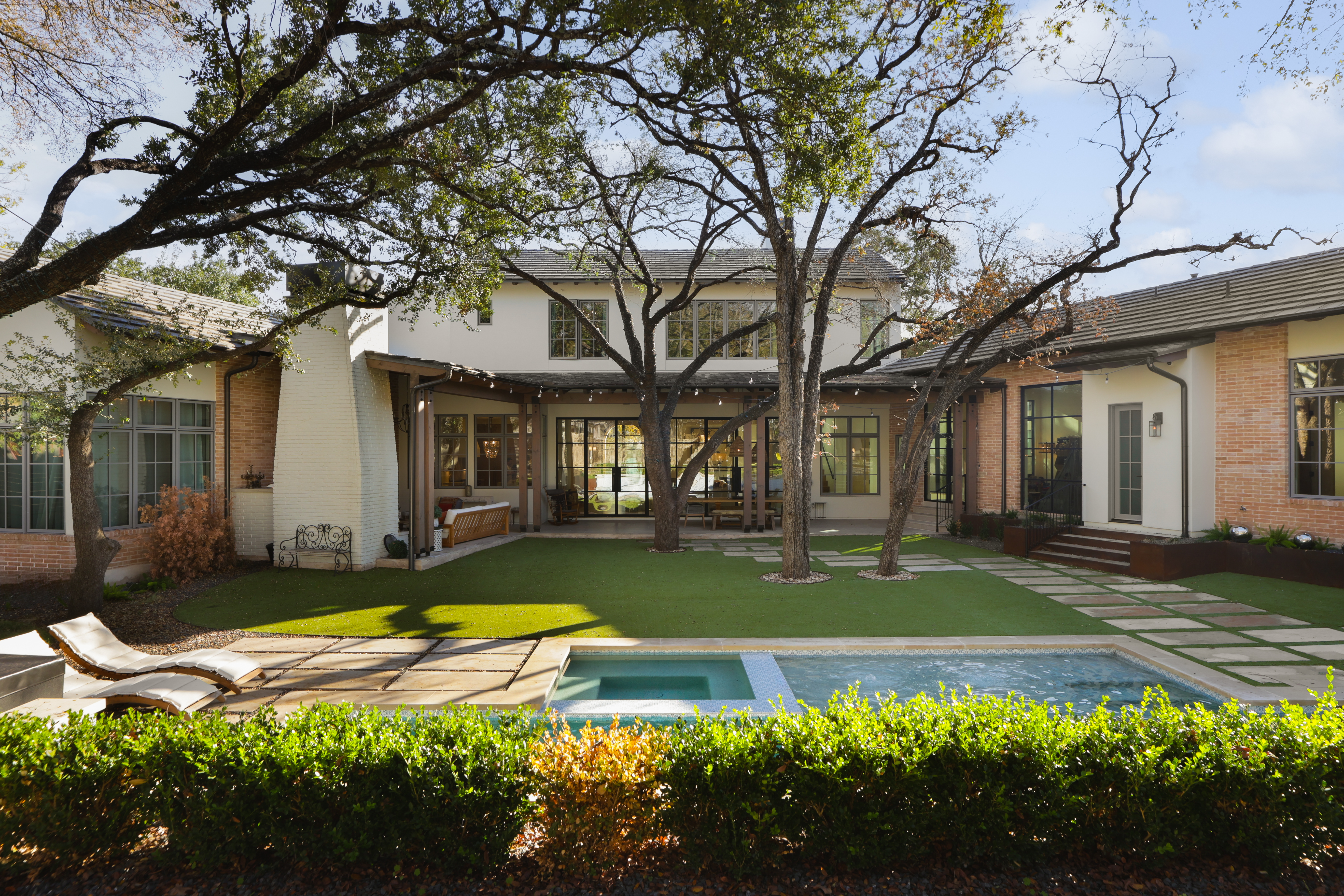 2306 Bonita Street 