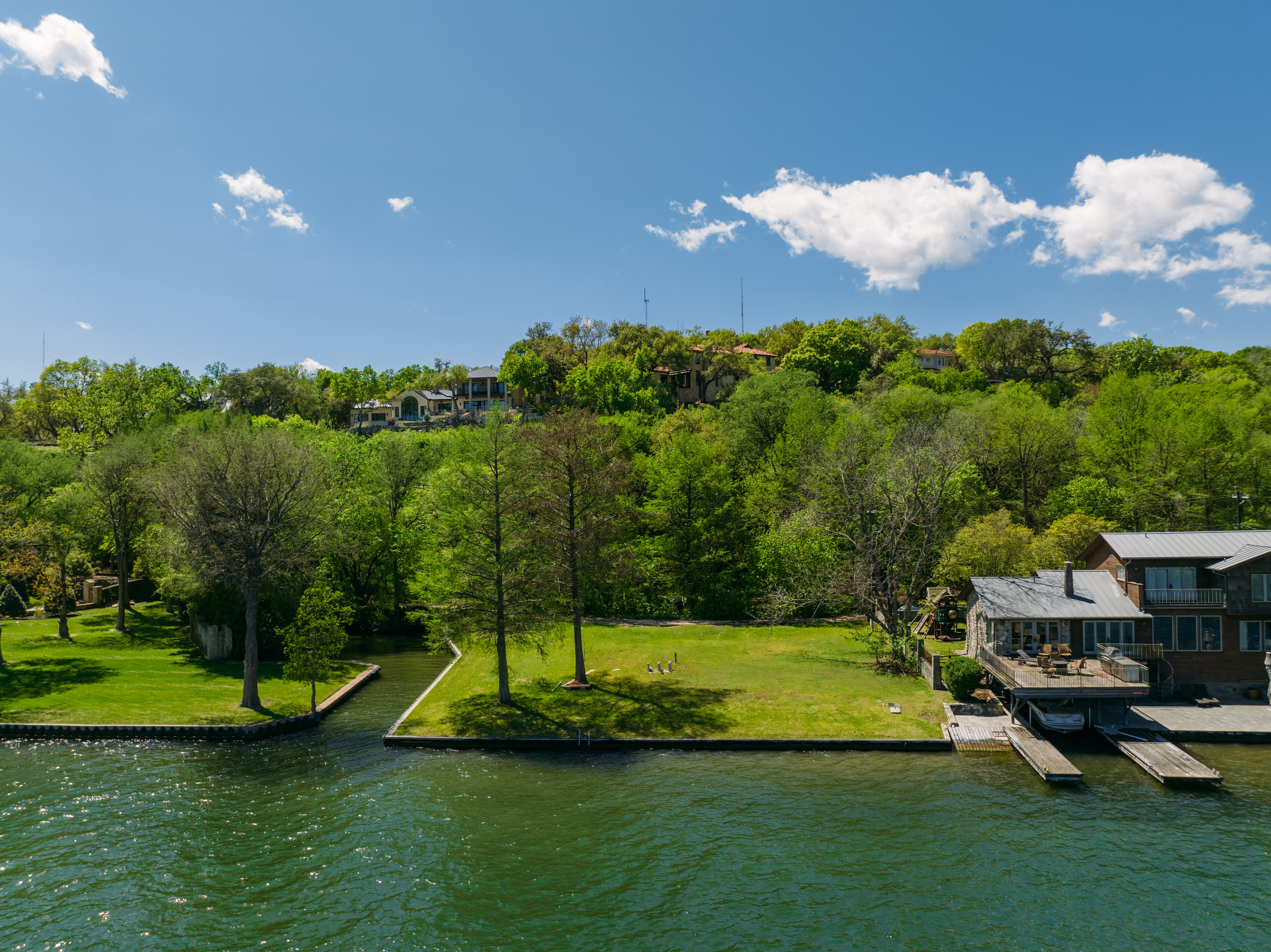 1230 Rockcliff Road 
