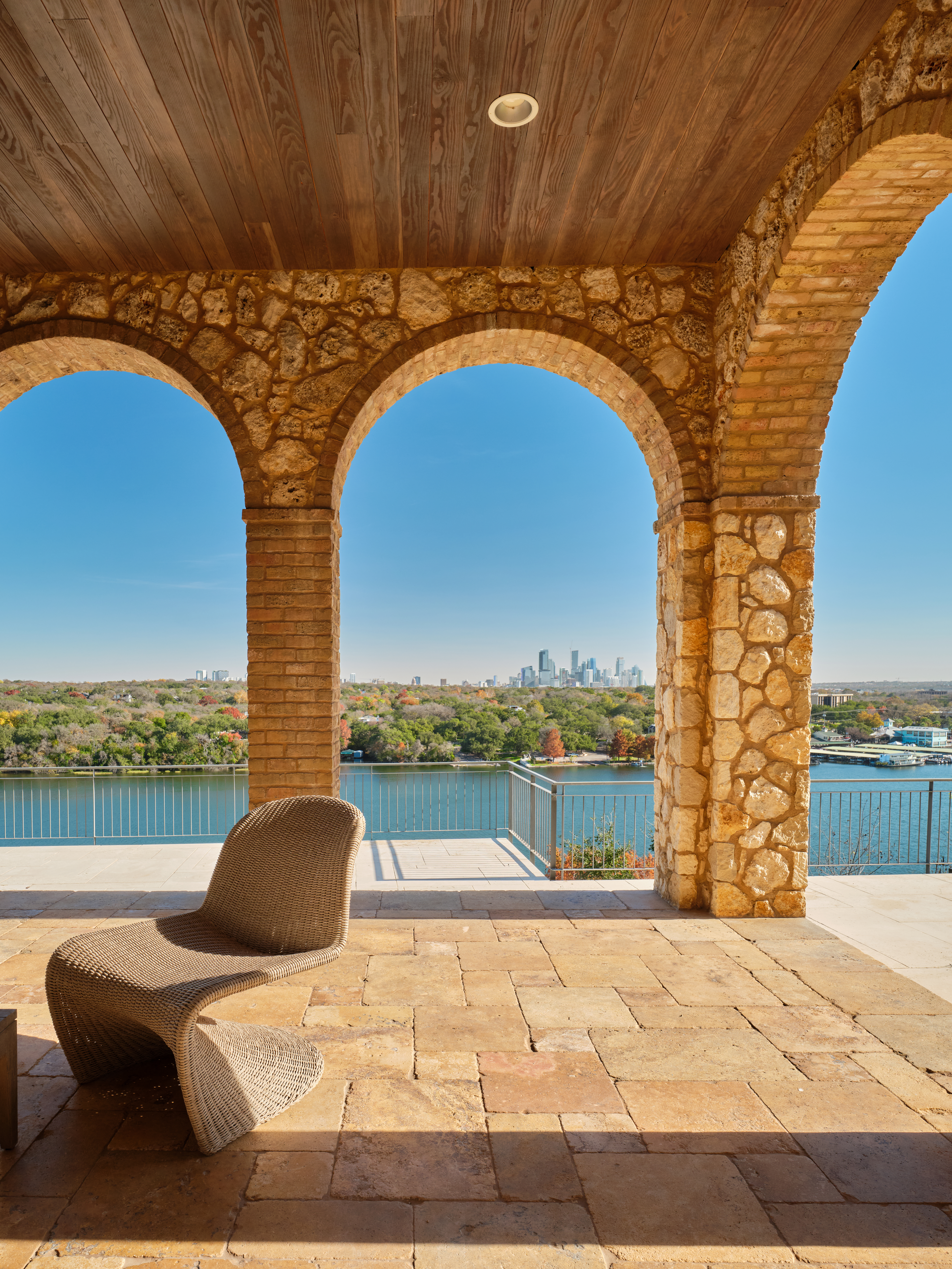 1907 Lakeshore Drive, Austin, TX