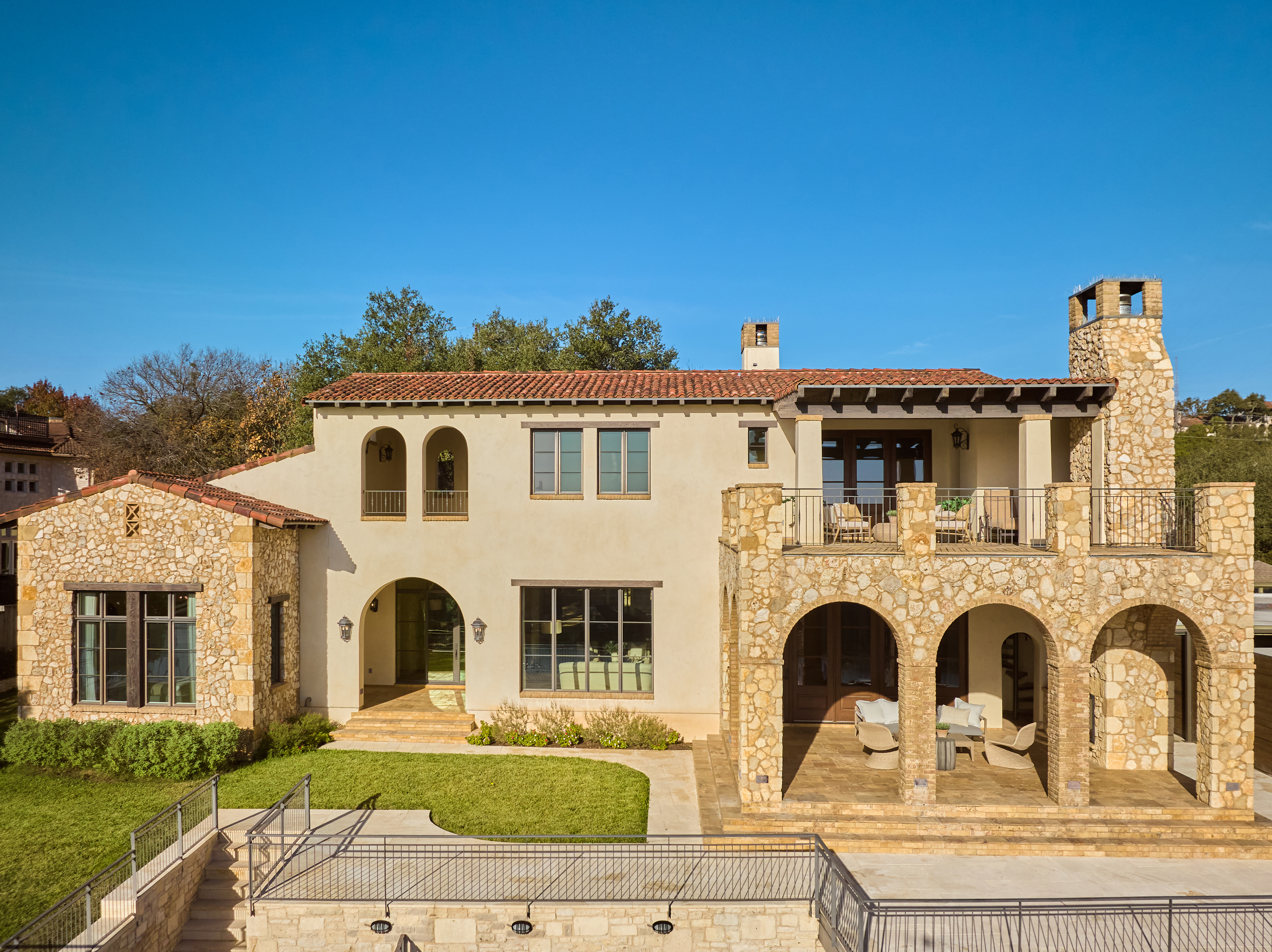 1907 Lakeshore Drive, Austin, TX