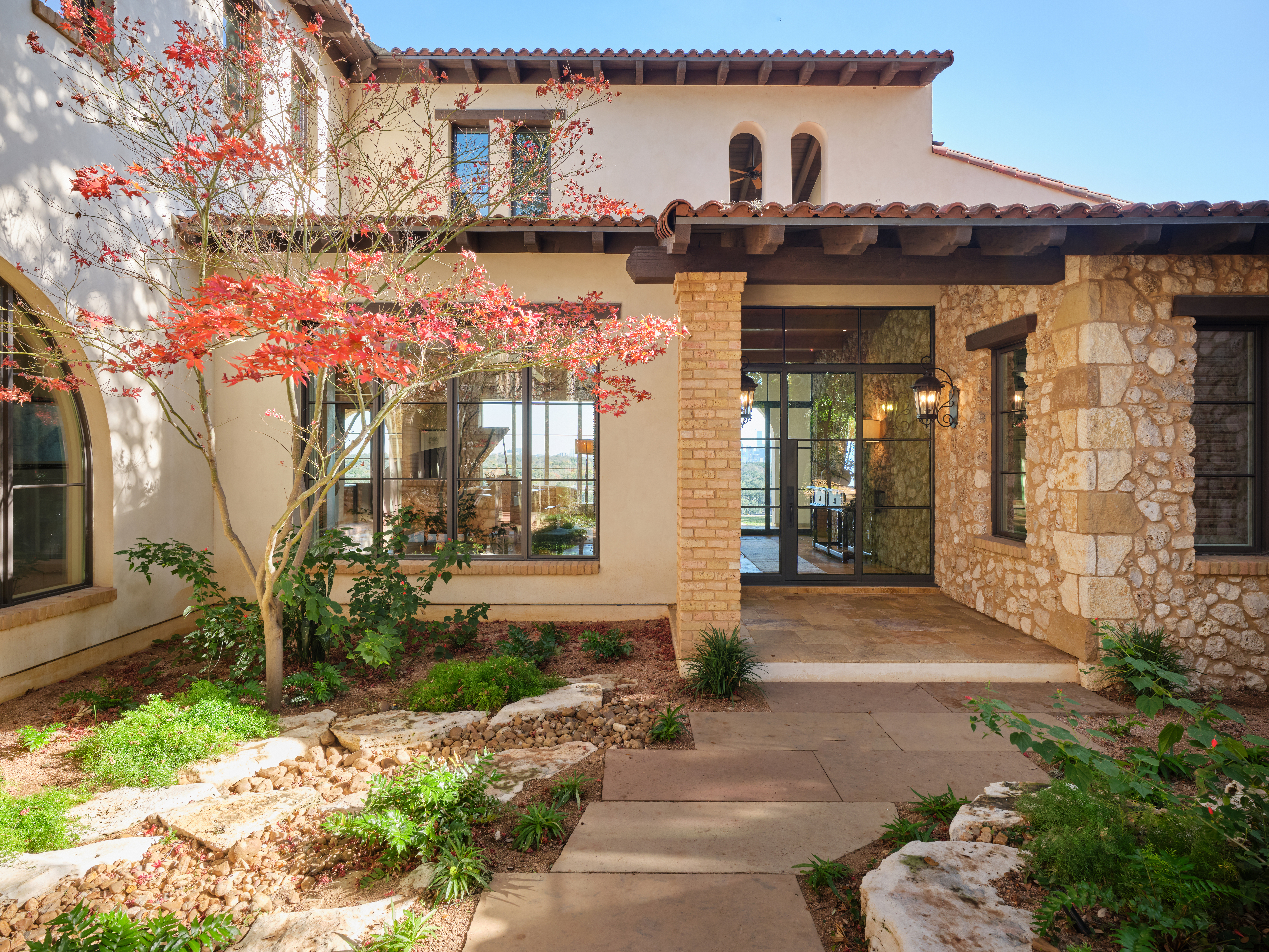 1907 Lakeshore Drive, Austin, TX