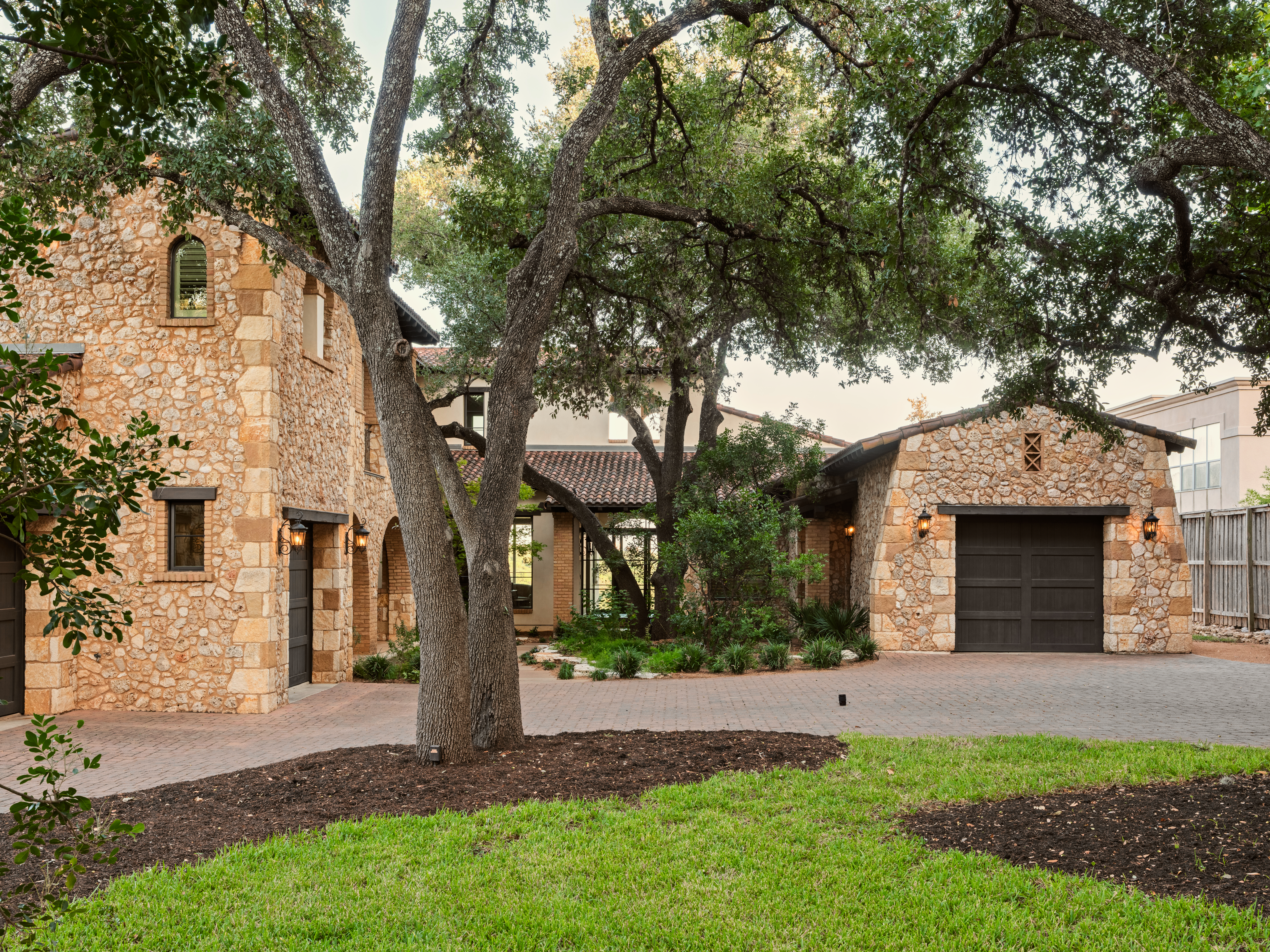 1907 Lakeshore Drive, Austin, TX