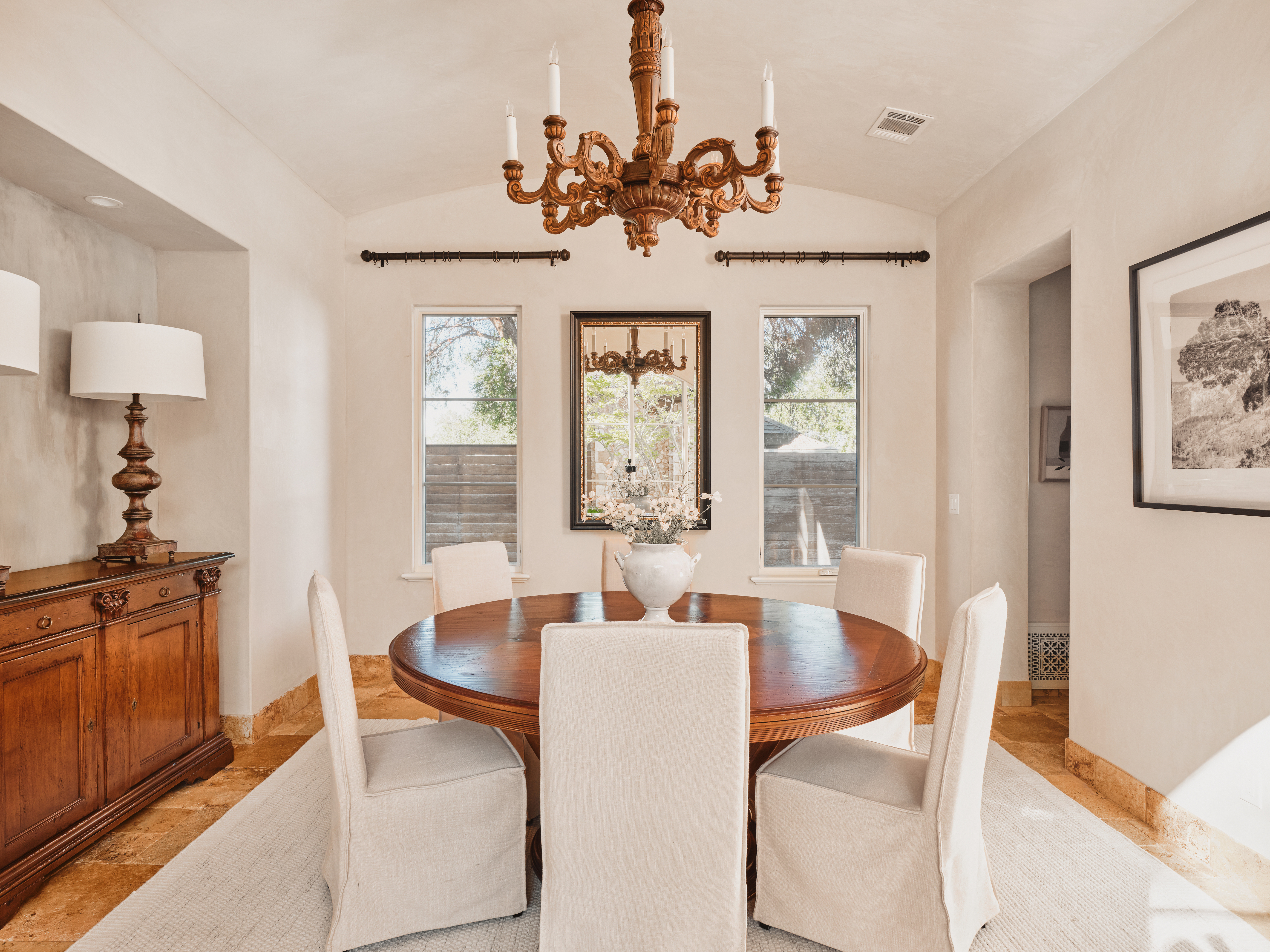1907 Lakeshore Drive, Austin, TX