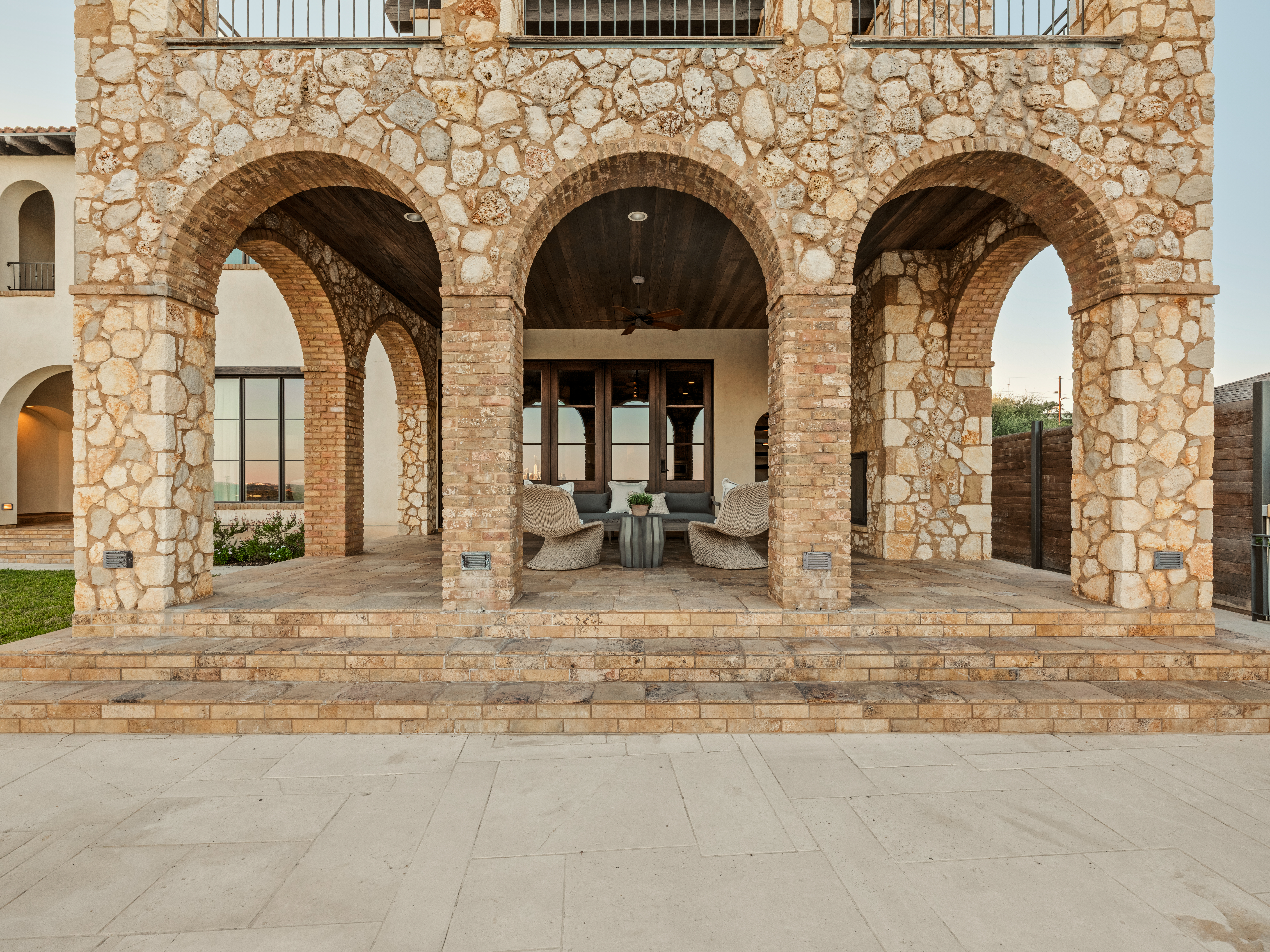 1907 Lakeshore Drive, Austin, TX
