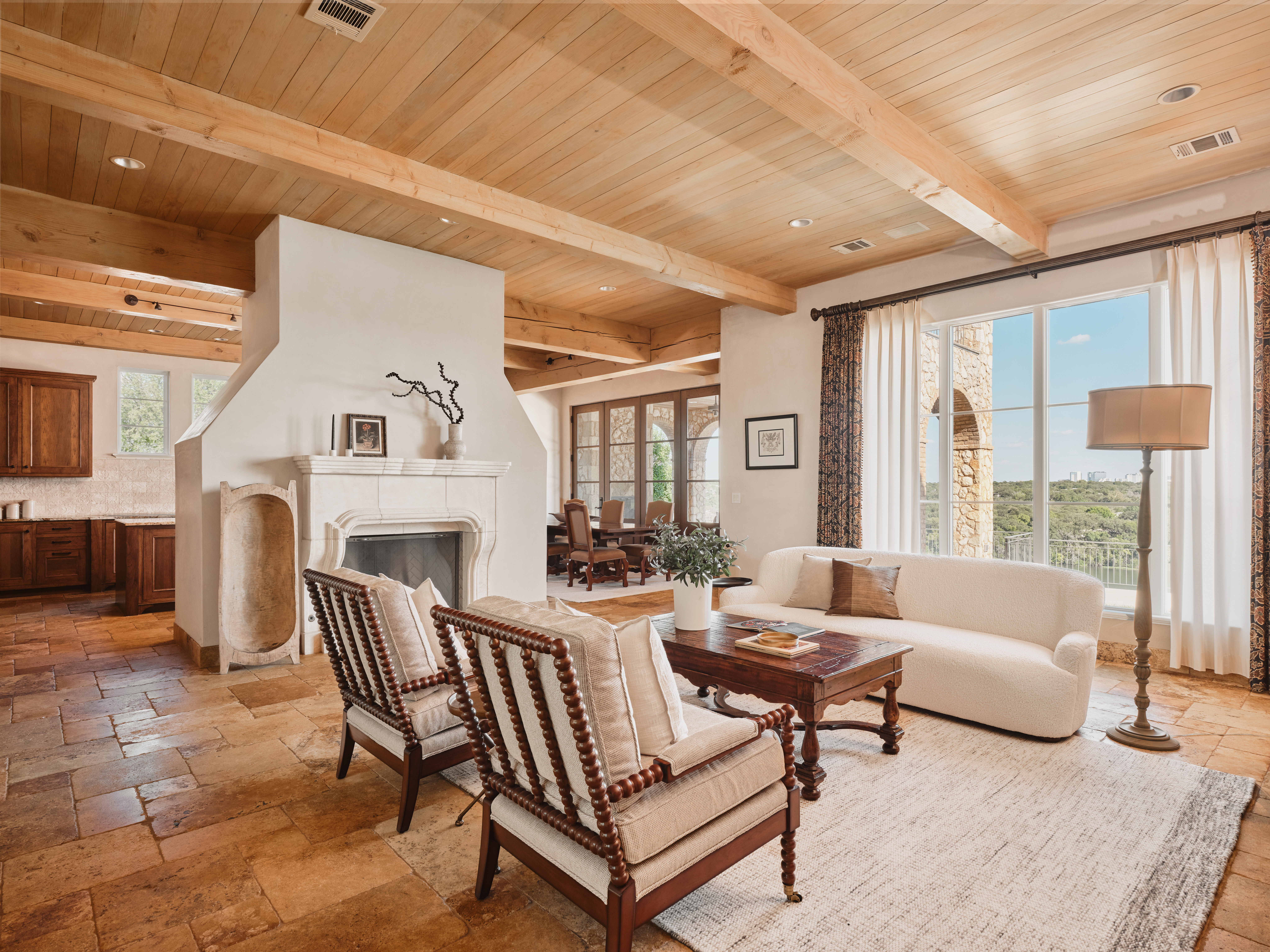 1907 Lakeshore Drive, Austin, TX