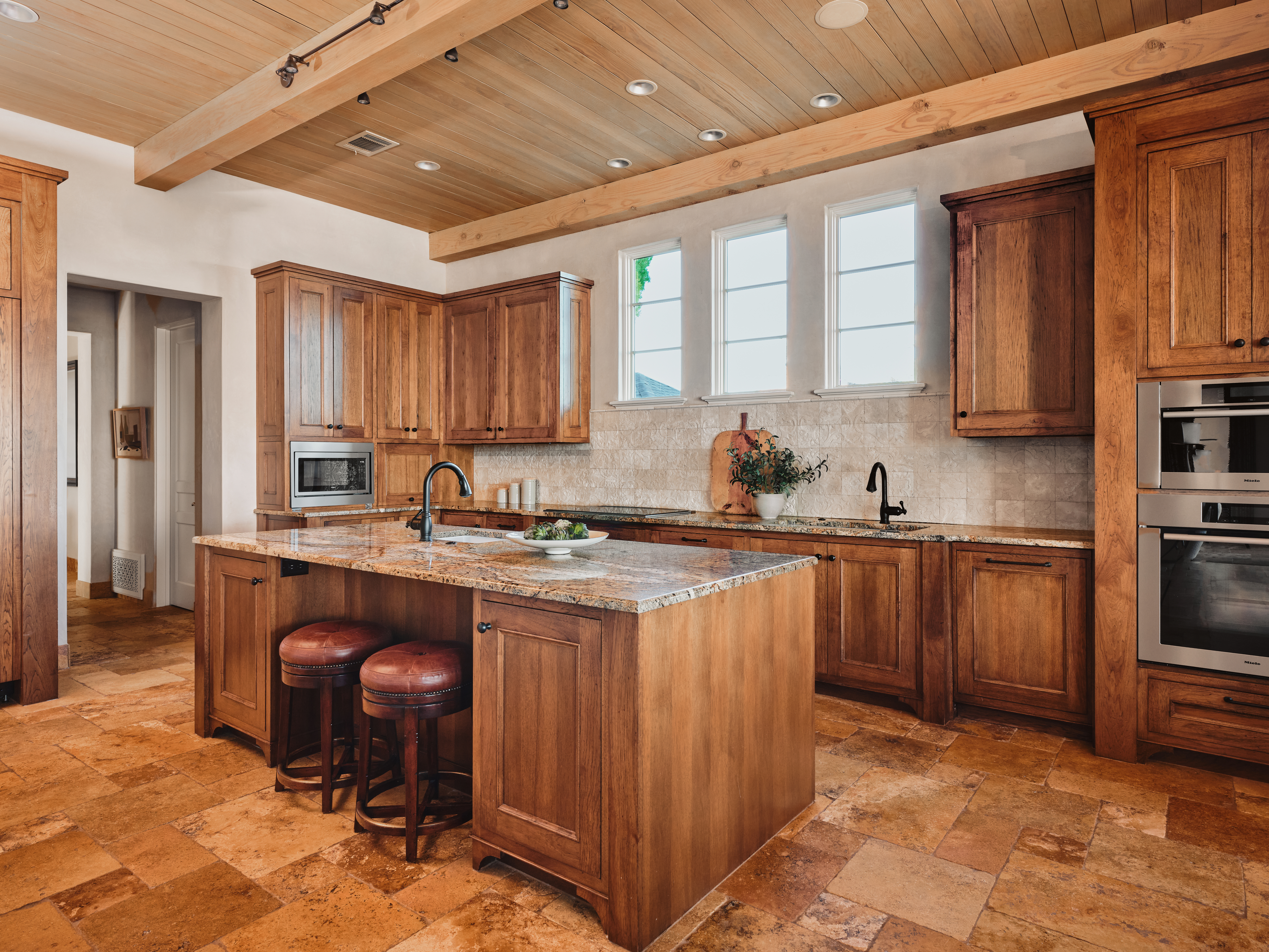 1907 Lakeshore Drive, Austin, TX