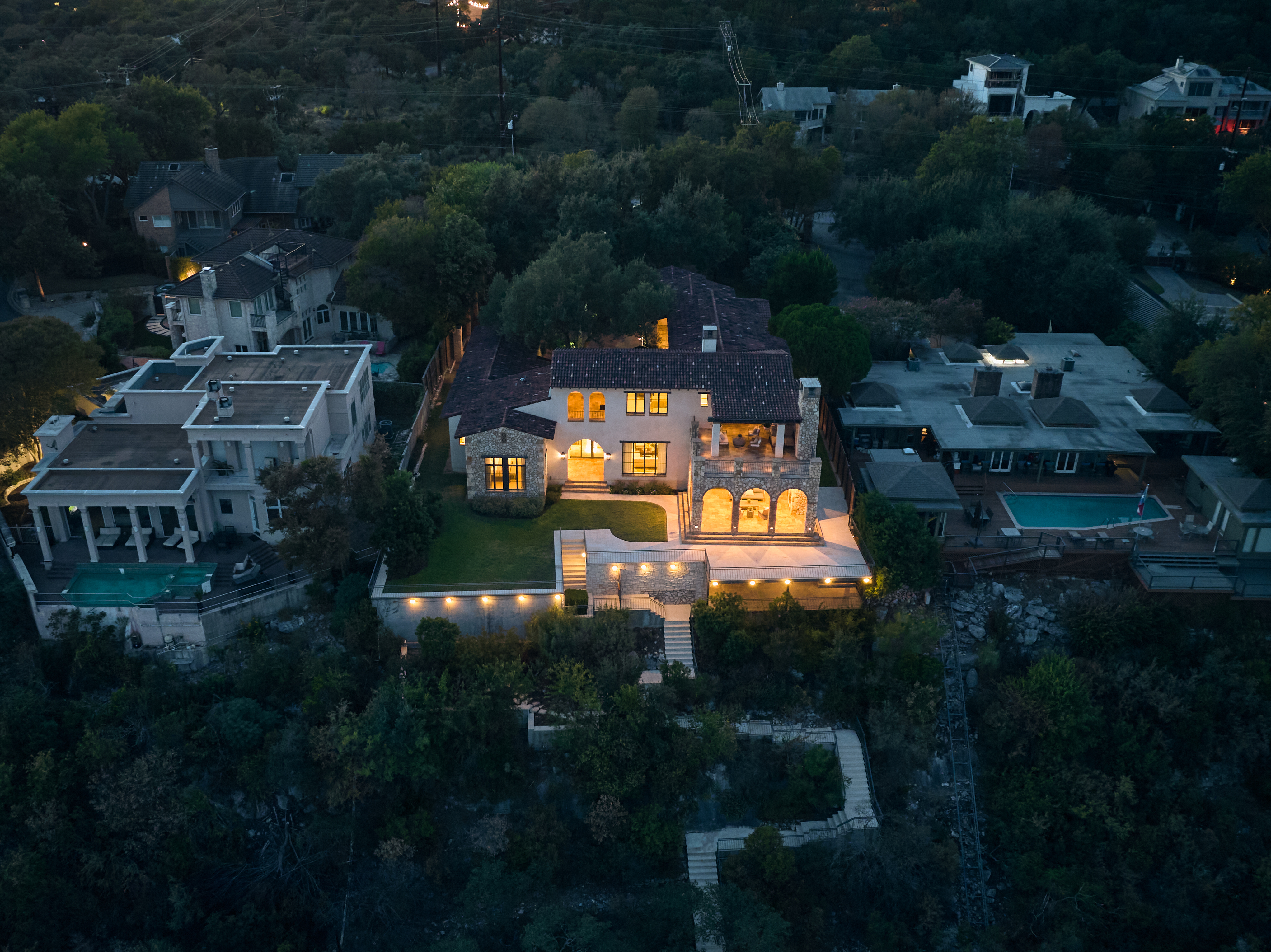 1907 Lakeshore Drive, Austin, TX
