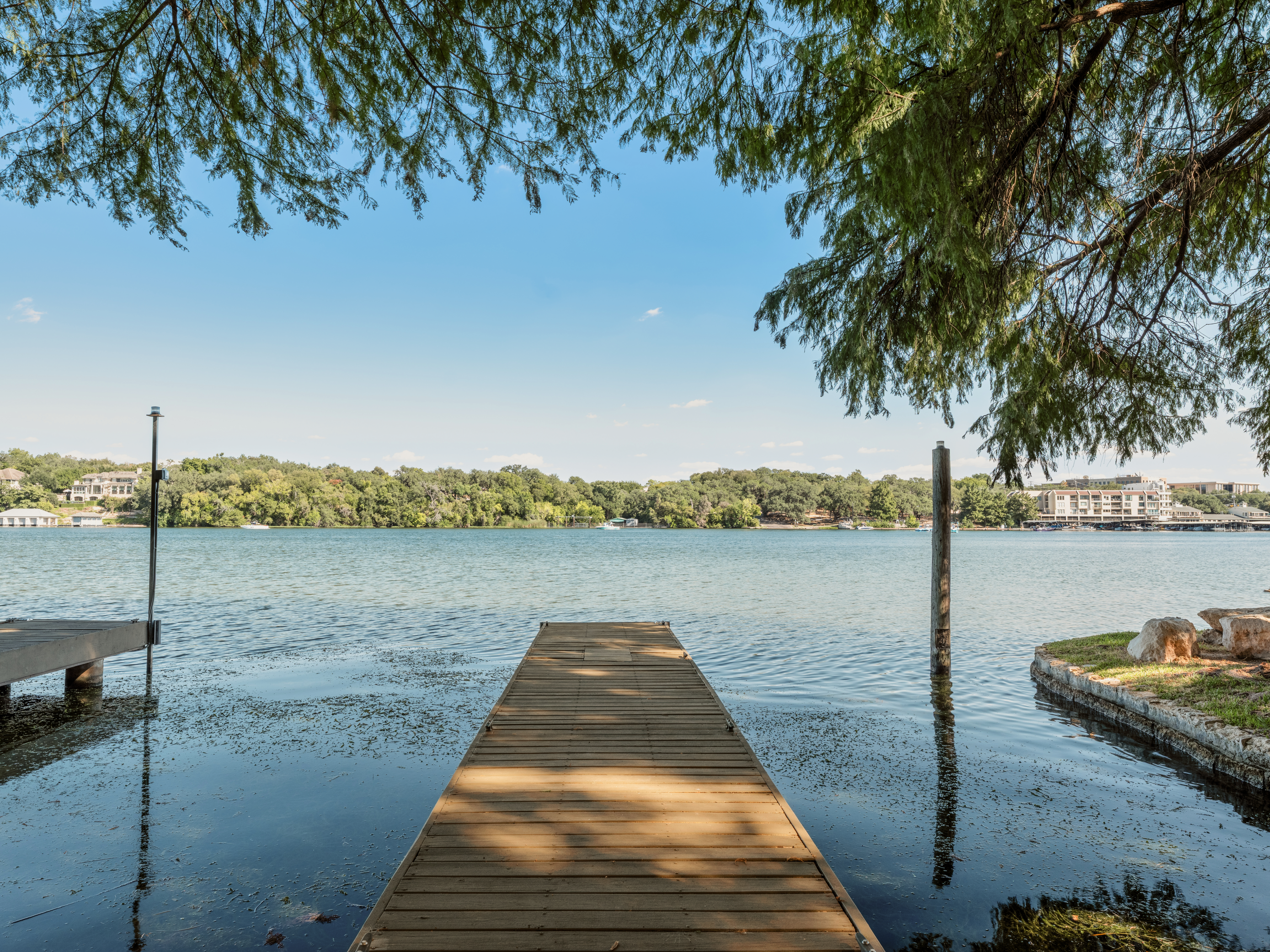 1907 Lakeshore Drive, Austin, TX