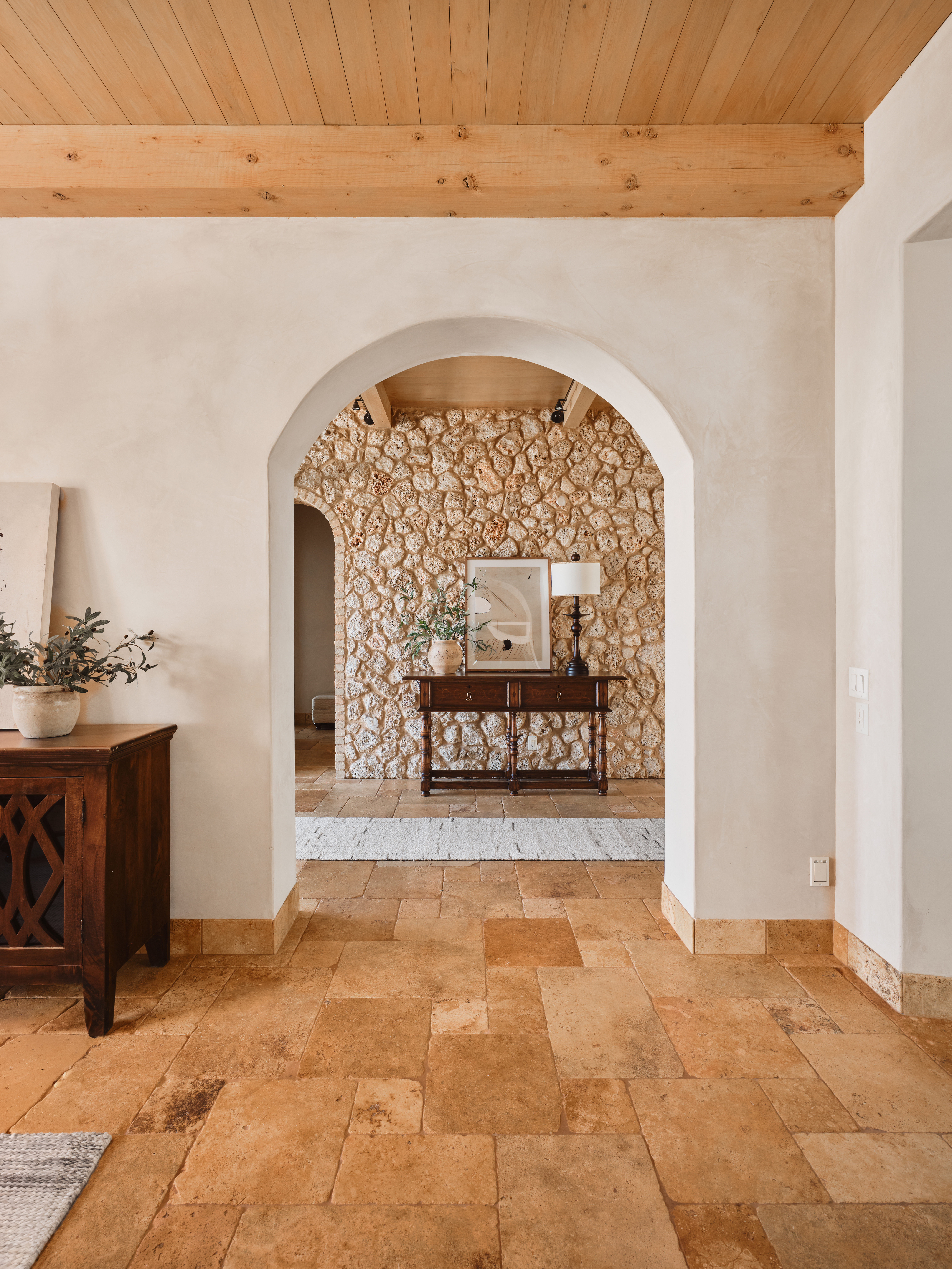 1907 Lakeshore Drive, Austin, TX