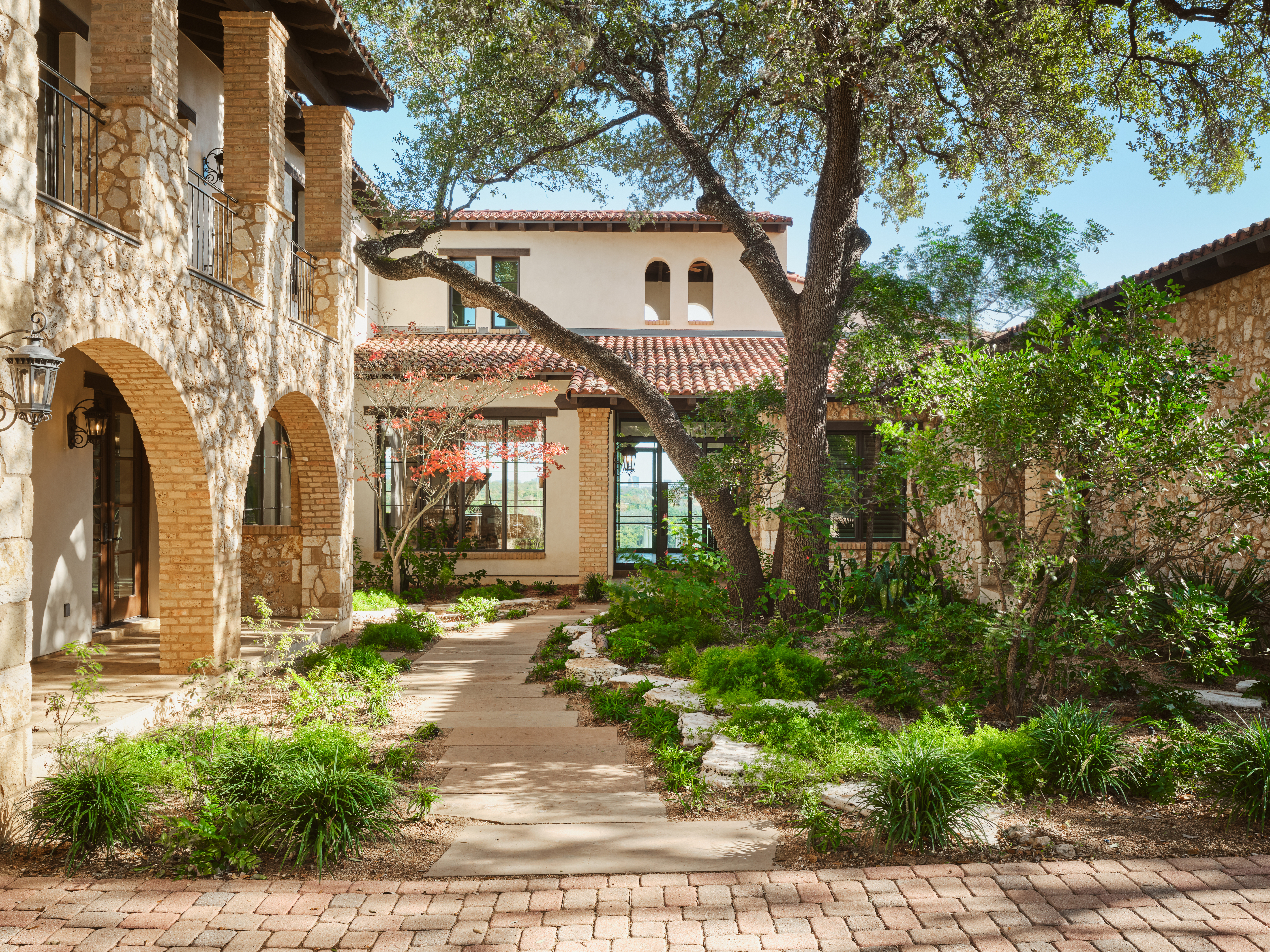 1907 Lakeshore Drive, Austin, TX